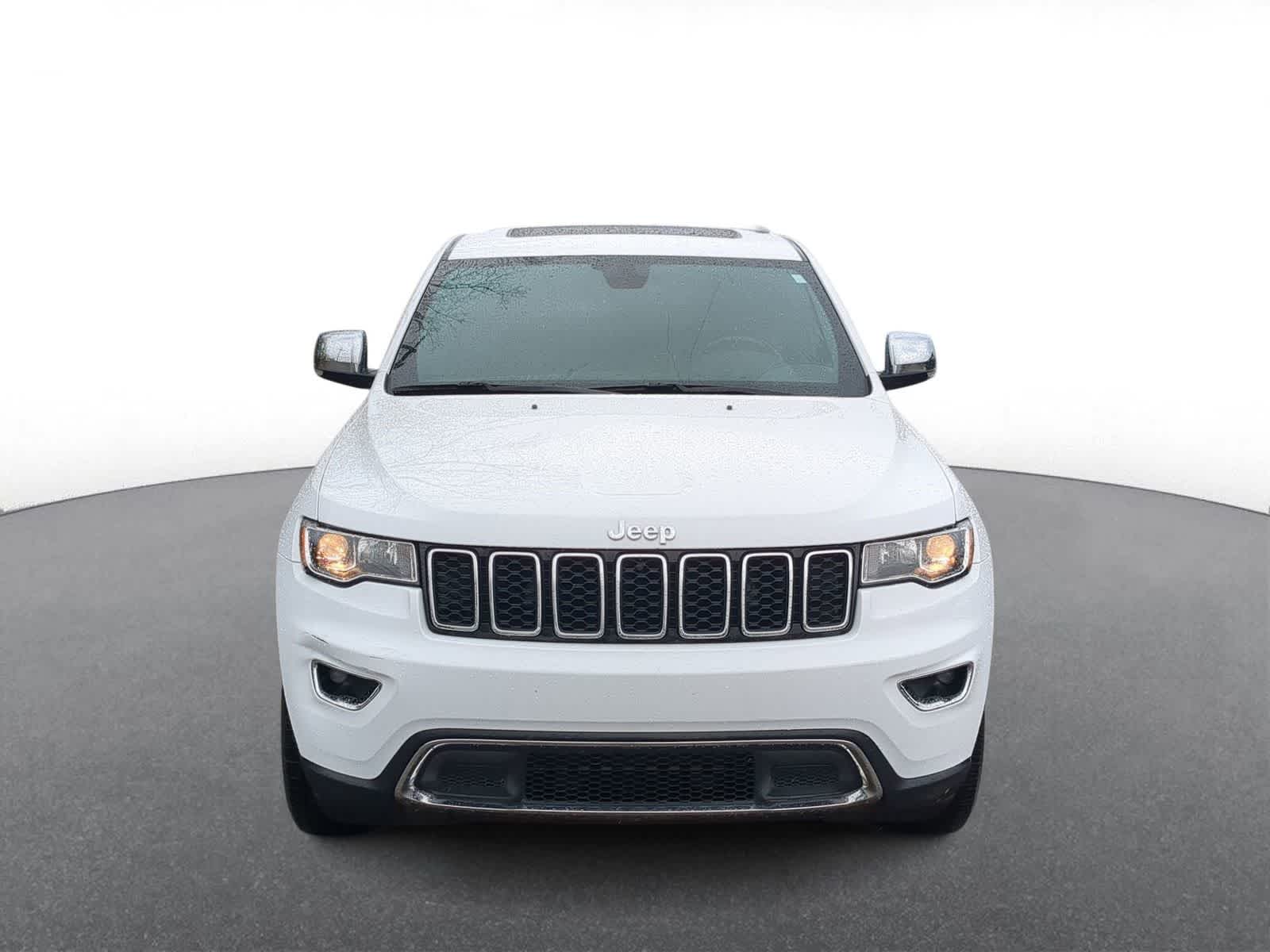 Thumbnail: 2020 Jeep Grand Cherokee - 3