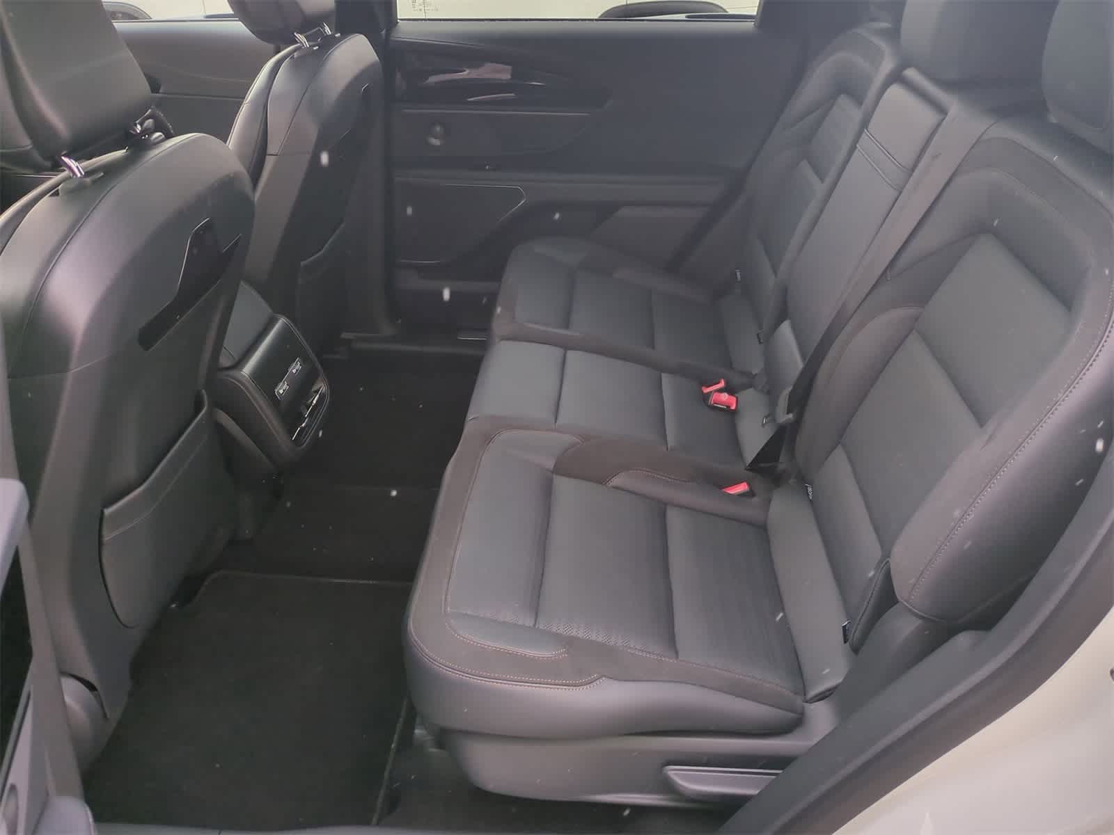 Thumbnail: 2025 Lincoln Nautilus - 20