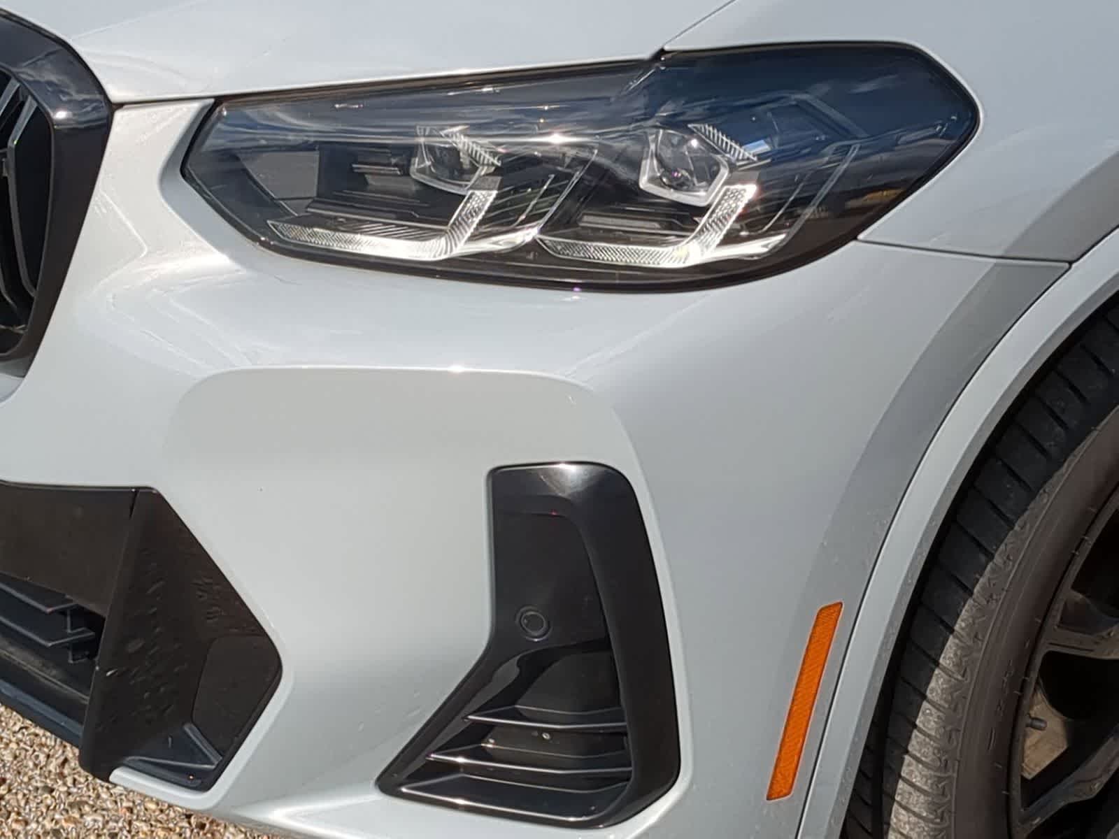 Thumbnail: 2022 BMW X3 - 11