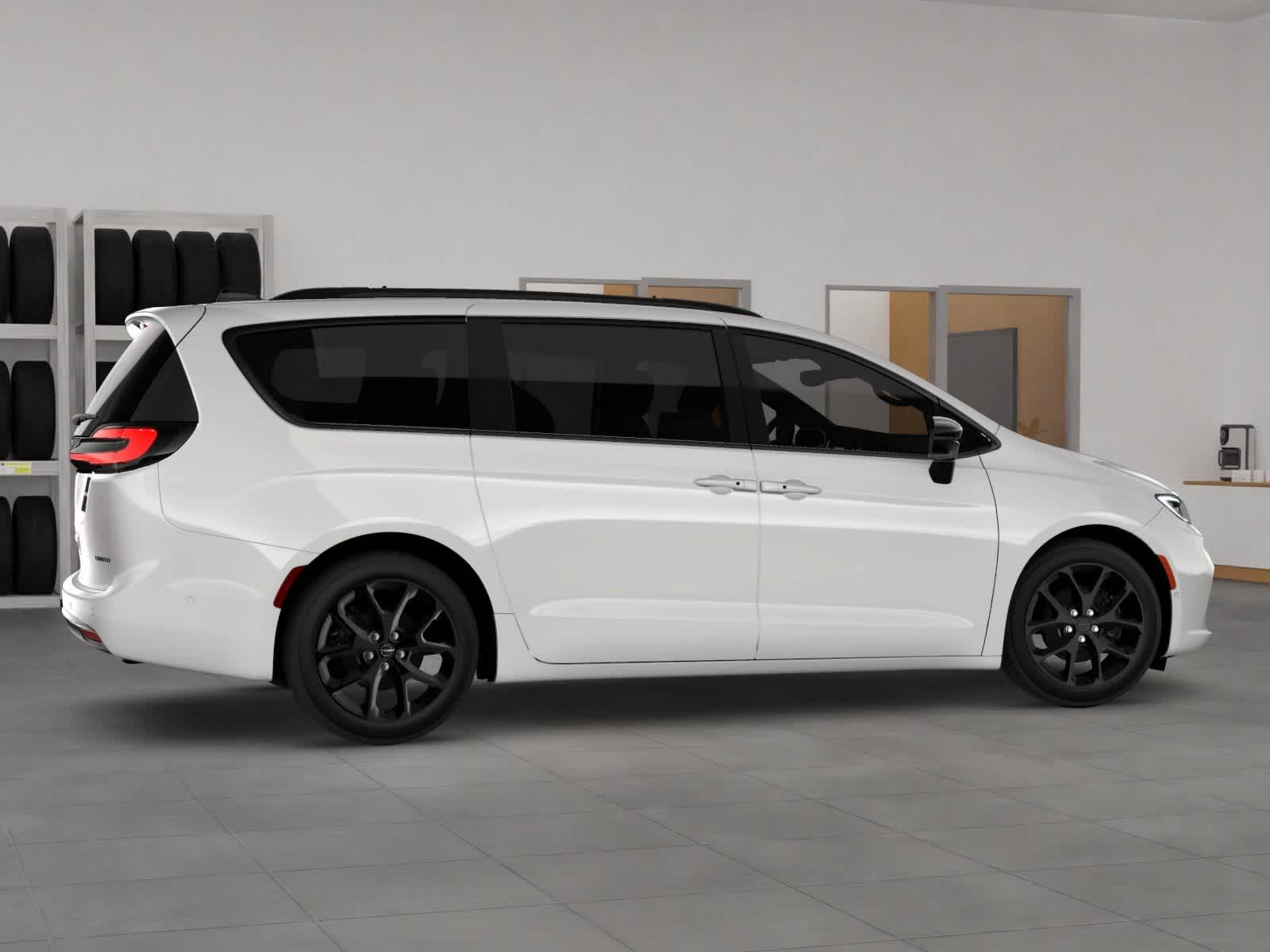 Thumbnail: 2026 Chrysler Pacifica - 6