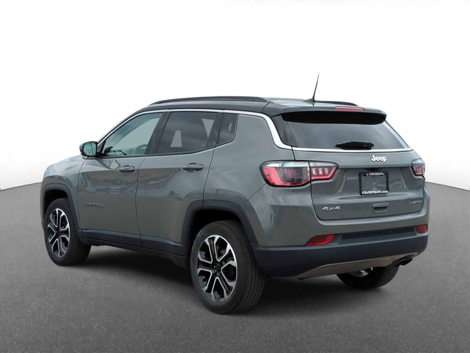 Thumbnail: 2022 Jeep Compass - 6