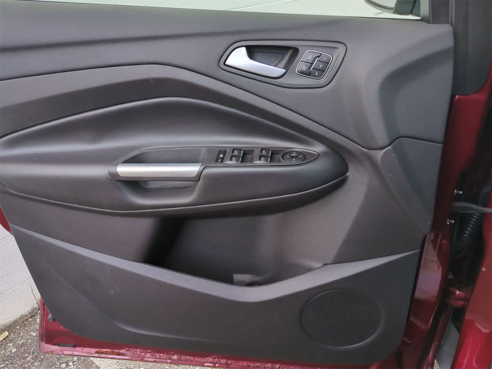 Thumbnail: 2019 Ford Escape - 29