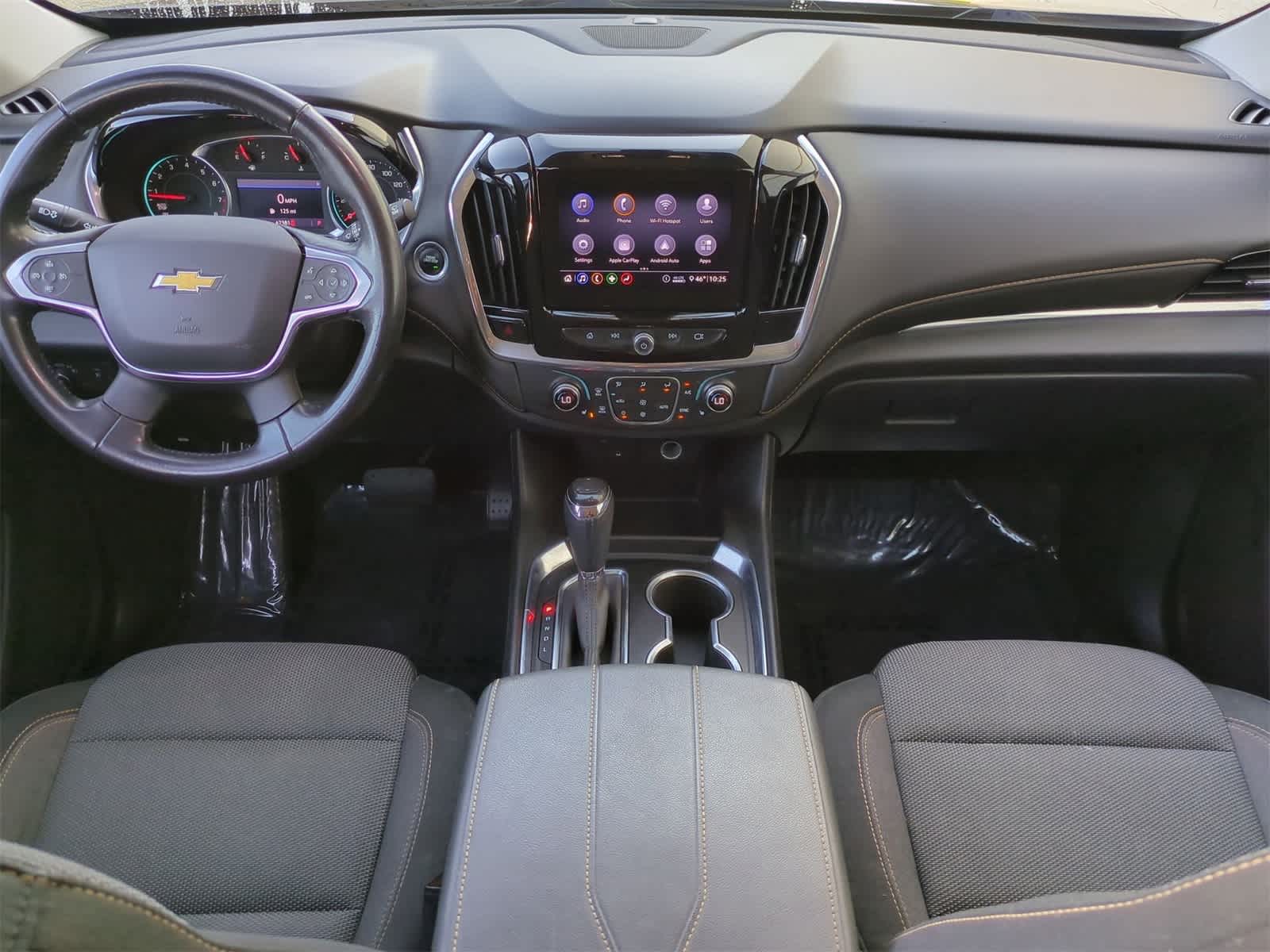 Thumbnail: 2020 Chevrolet Traverse - 15