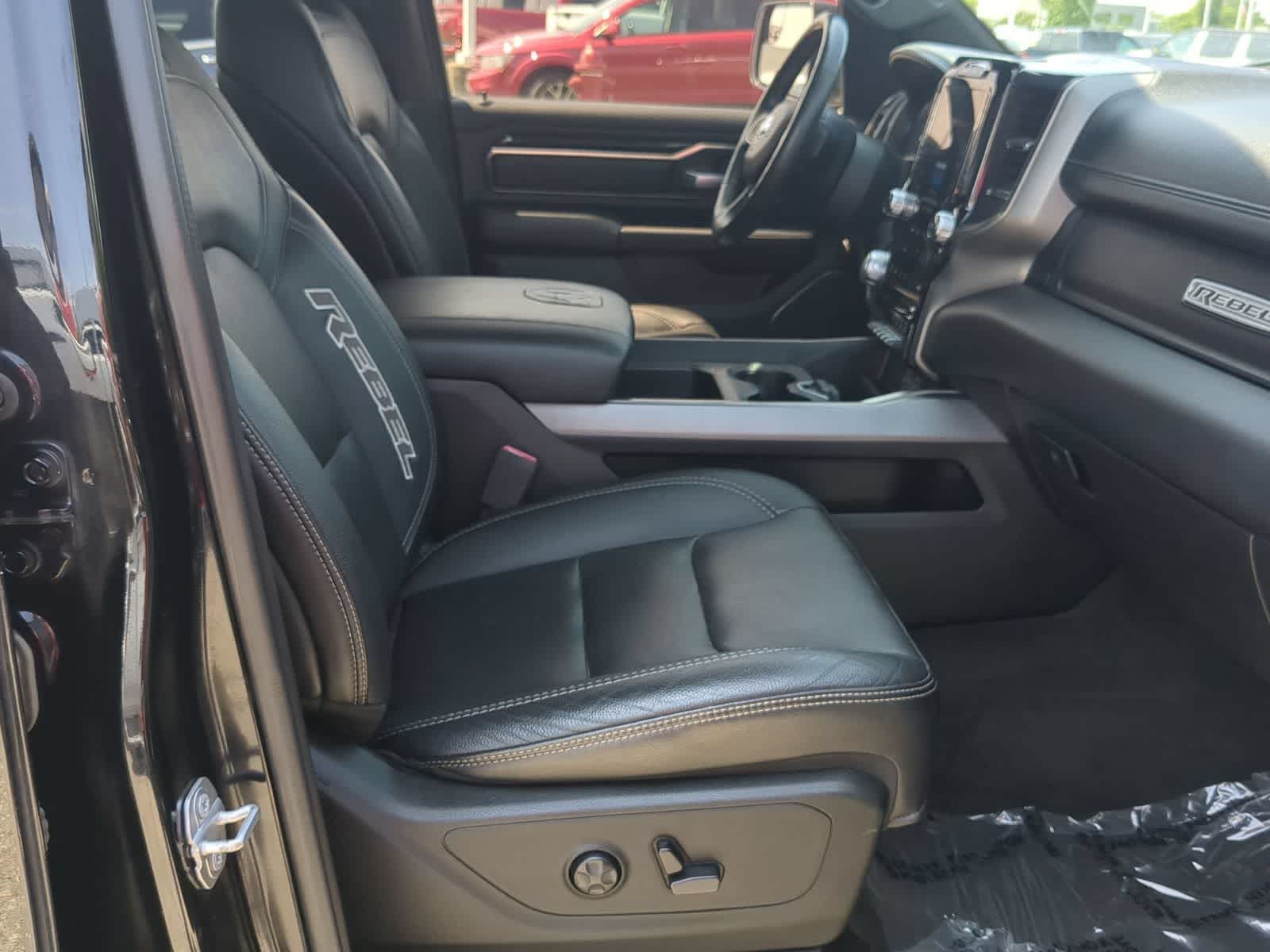 Thumbnail: 2020 RAM 1500 - 21