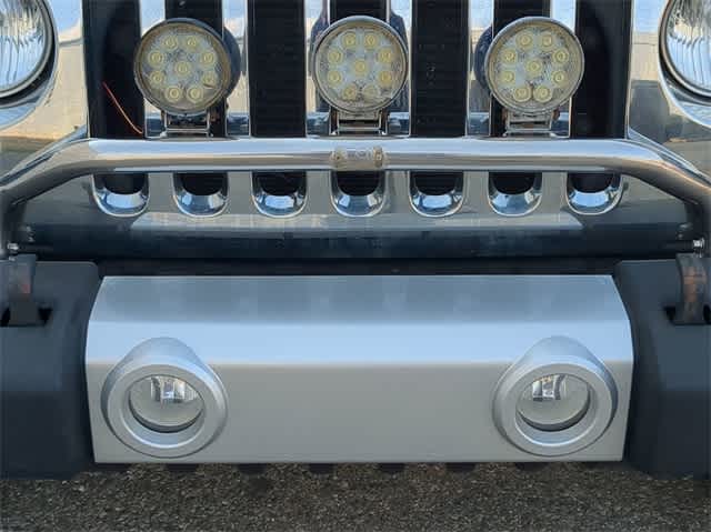 2014 Jeep Wrangler Unlimited Sahara 11