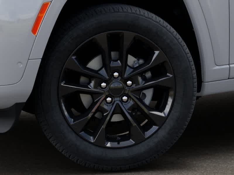 Thumbnail: 2026 Jeep Grand Cherokee - 8