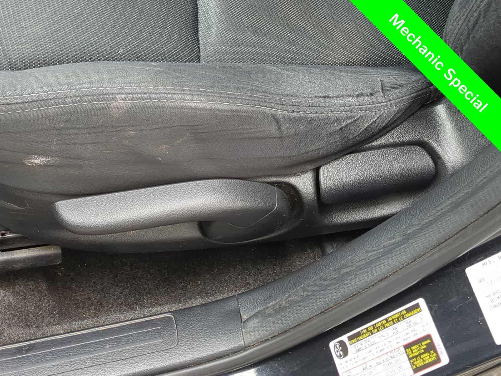 Thumbnail: 2011 Mazda Mazda3 - 17