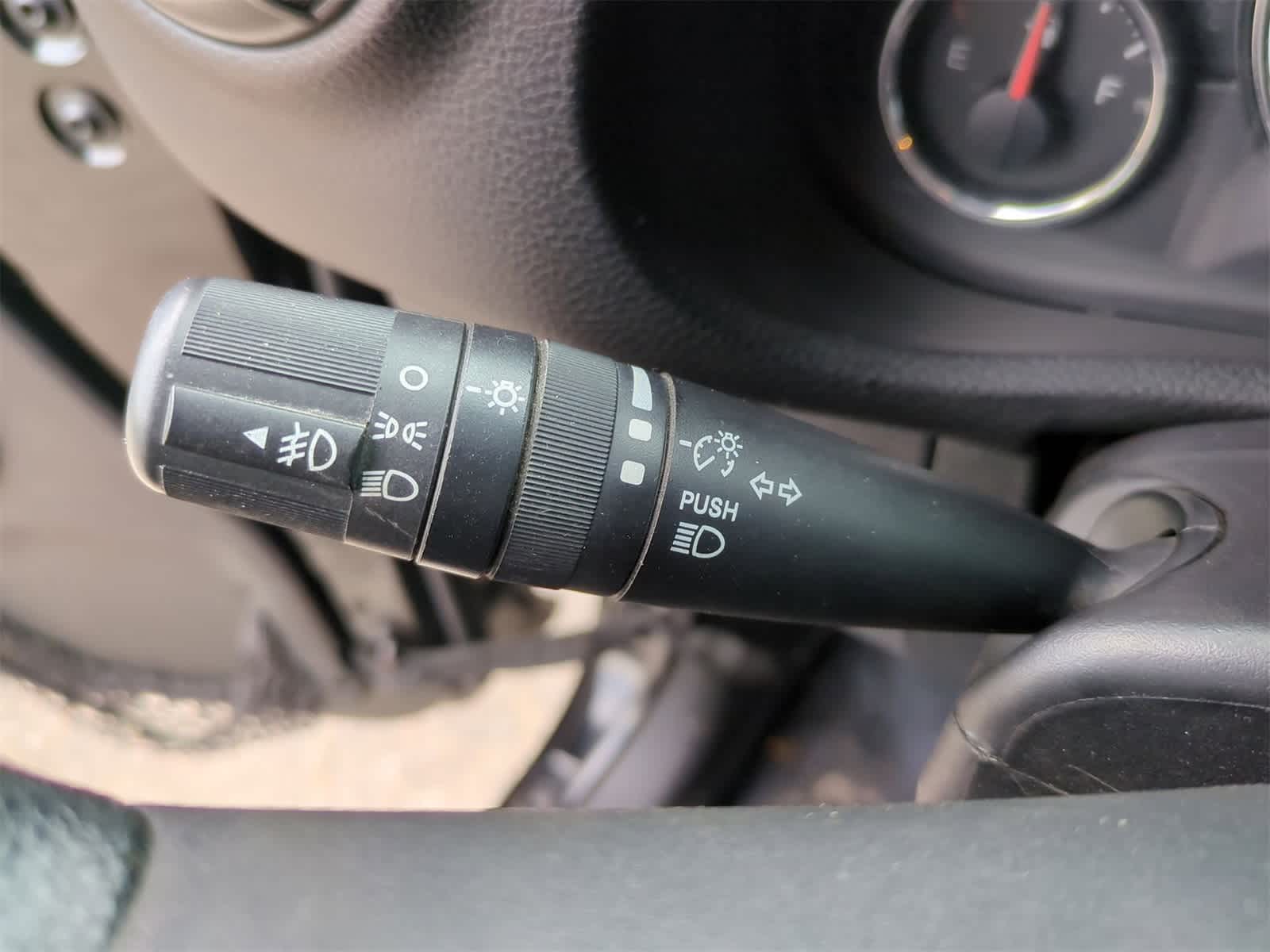 Thumbnail: 2013 Jeep Wrangler - 25