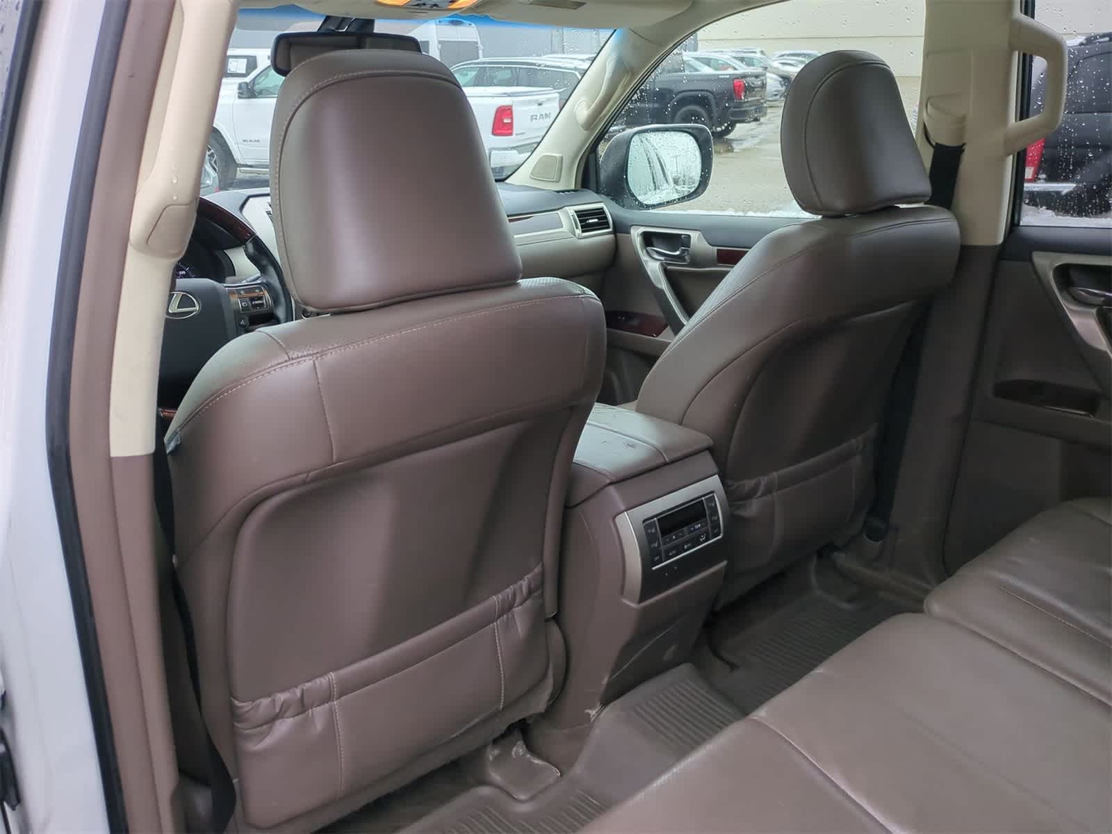 Thumbnail: 2018 Lexus GX - 14