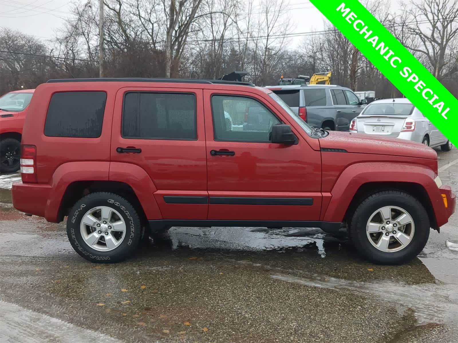 Thumbnail: 2010 Jeep Liberty - 15