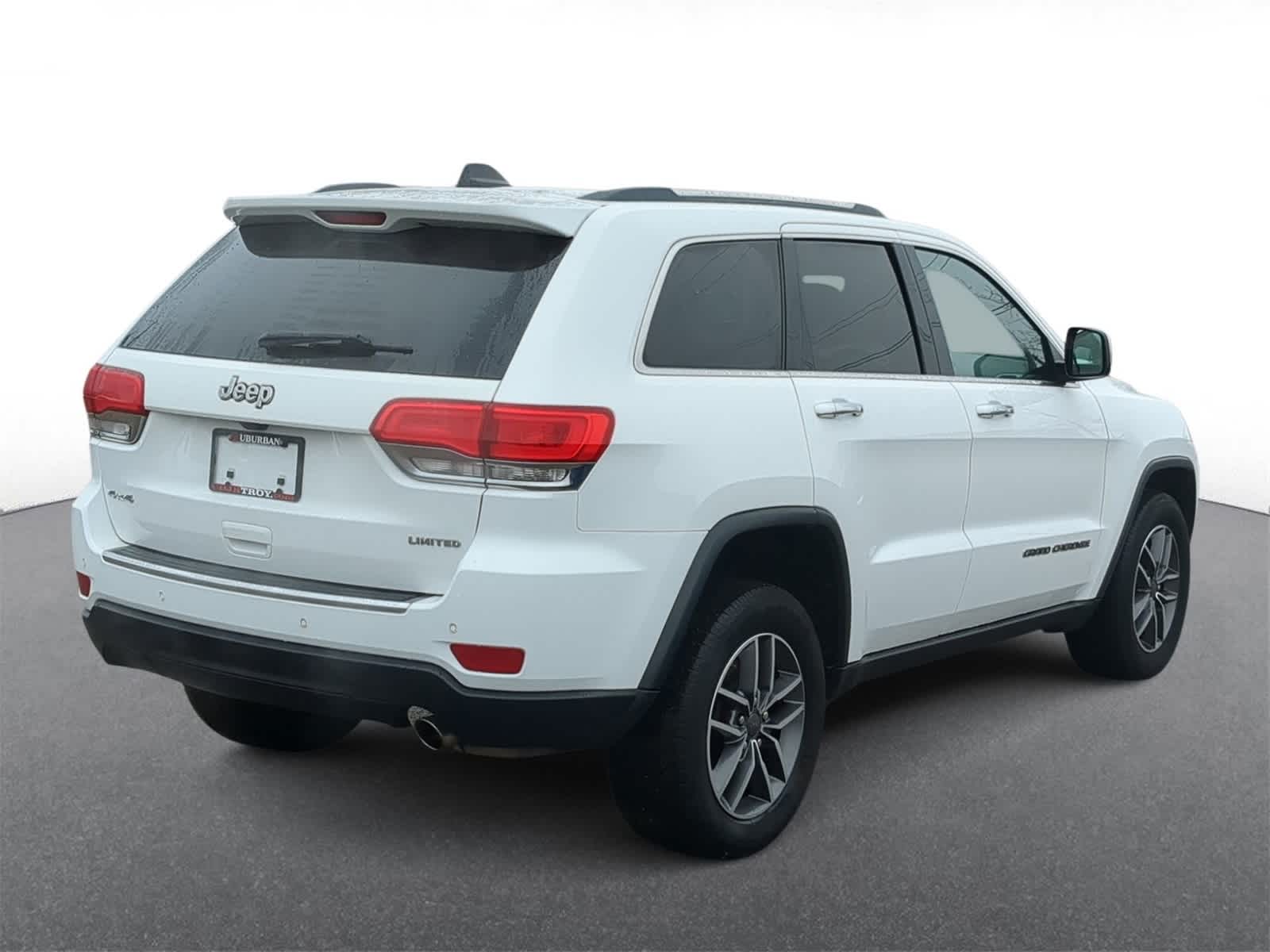 Thumbnail: 2019 Jeep Grand Cherokee - 8