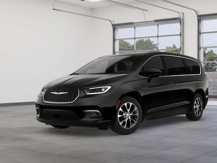 2026 Chrysler Pacifica Select Passenger Van