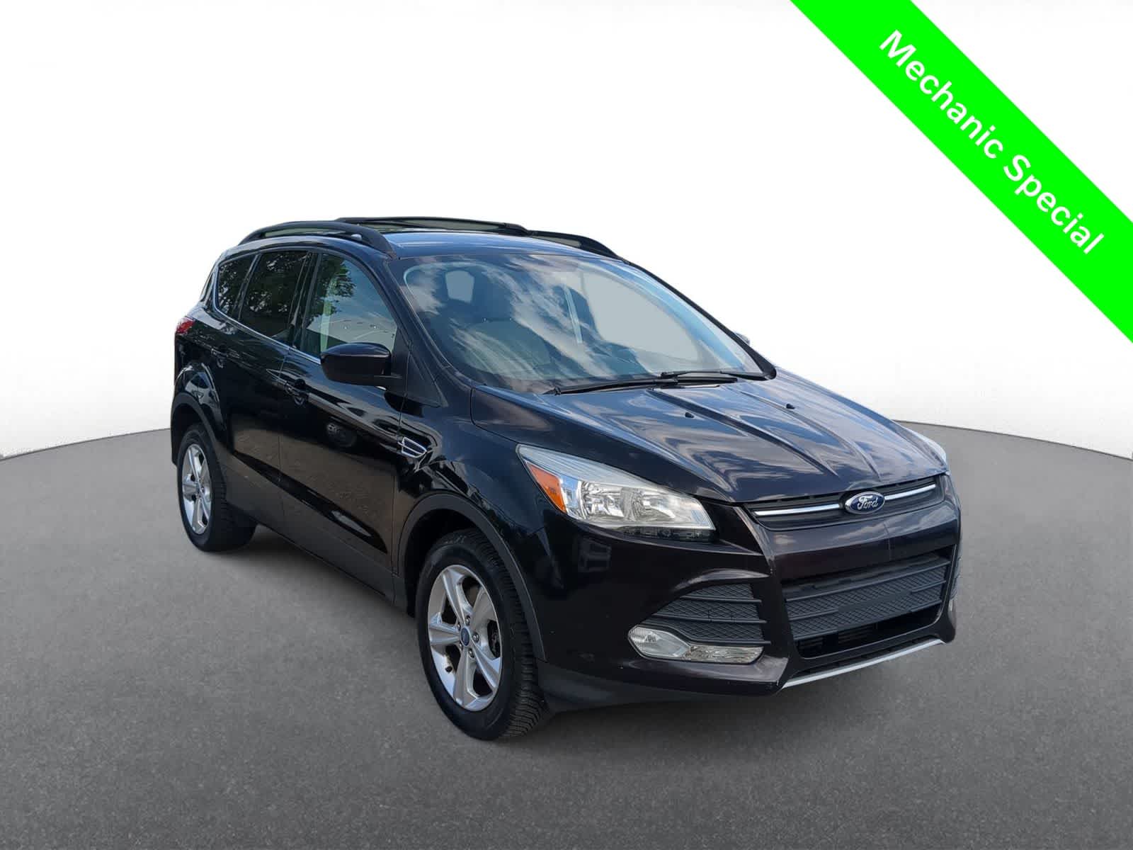 Used 2013 Ford Escape SE with VIN 1FMCU9GX0DUB14518 for sale in Troy, MI