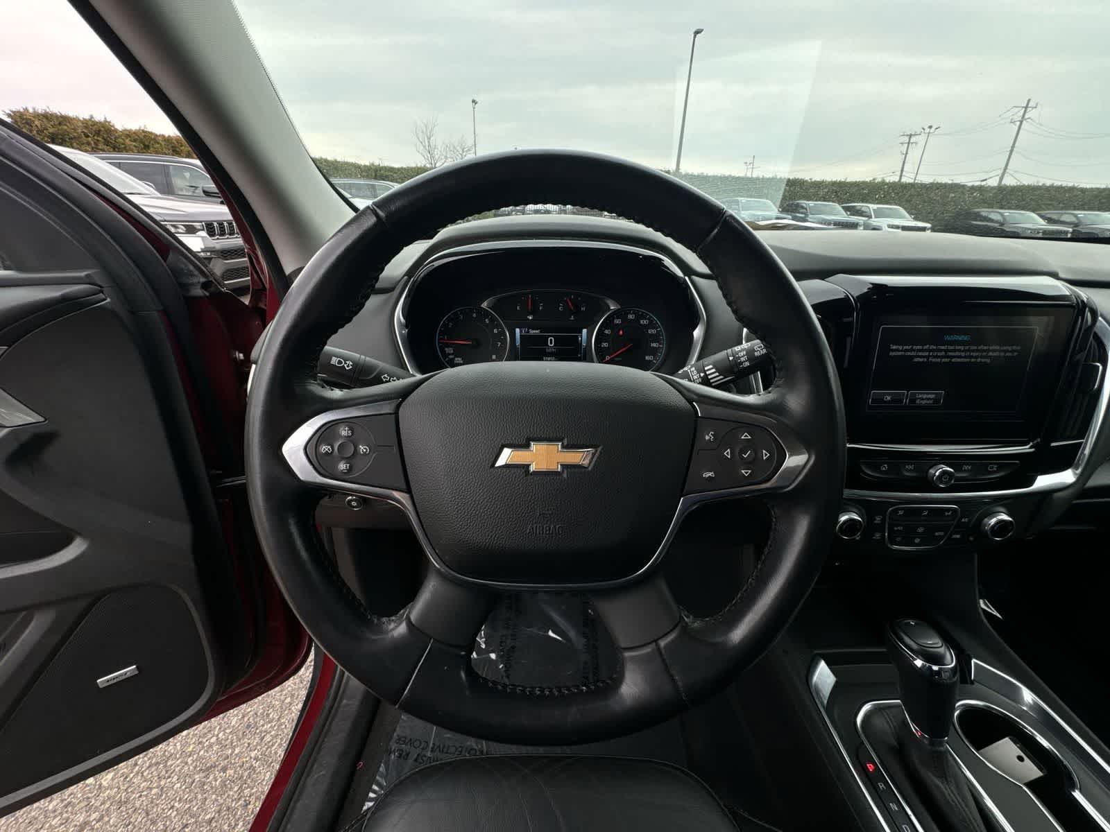 Thumbnail: 2019 Chevrolet Traverse - 24