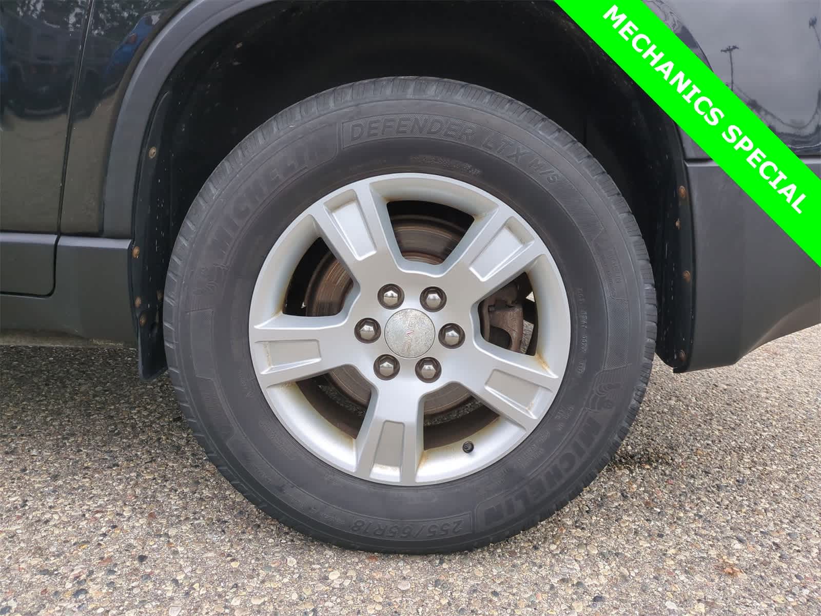 Thumbnail: 2011 GMC Acadia - 13