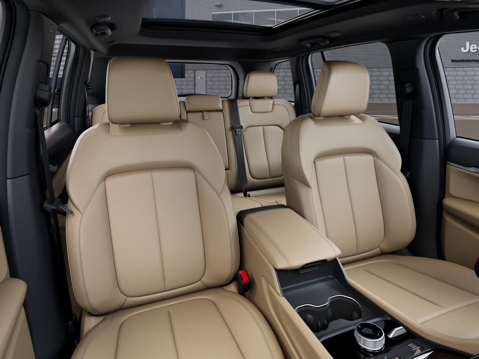 Thumbnail: 2026 Jeep Grand Cherokee - 16