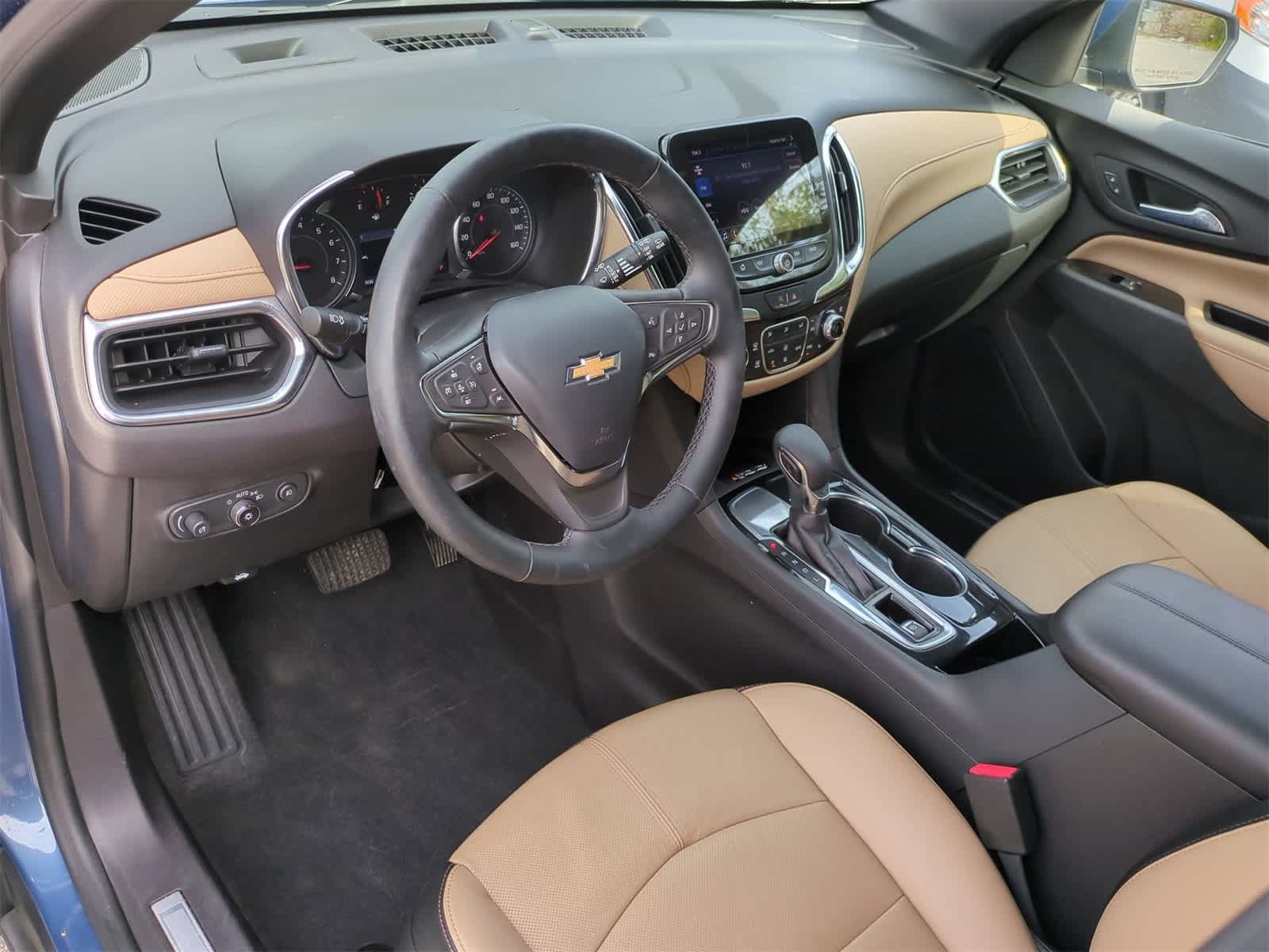Thumbnail: 2024 Chevrolet Equinox - 10