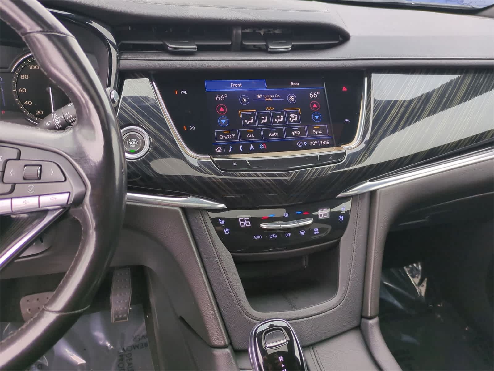 Thumbnail: 2023 Cadillac XT6 - 28