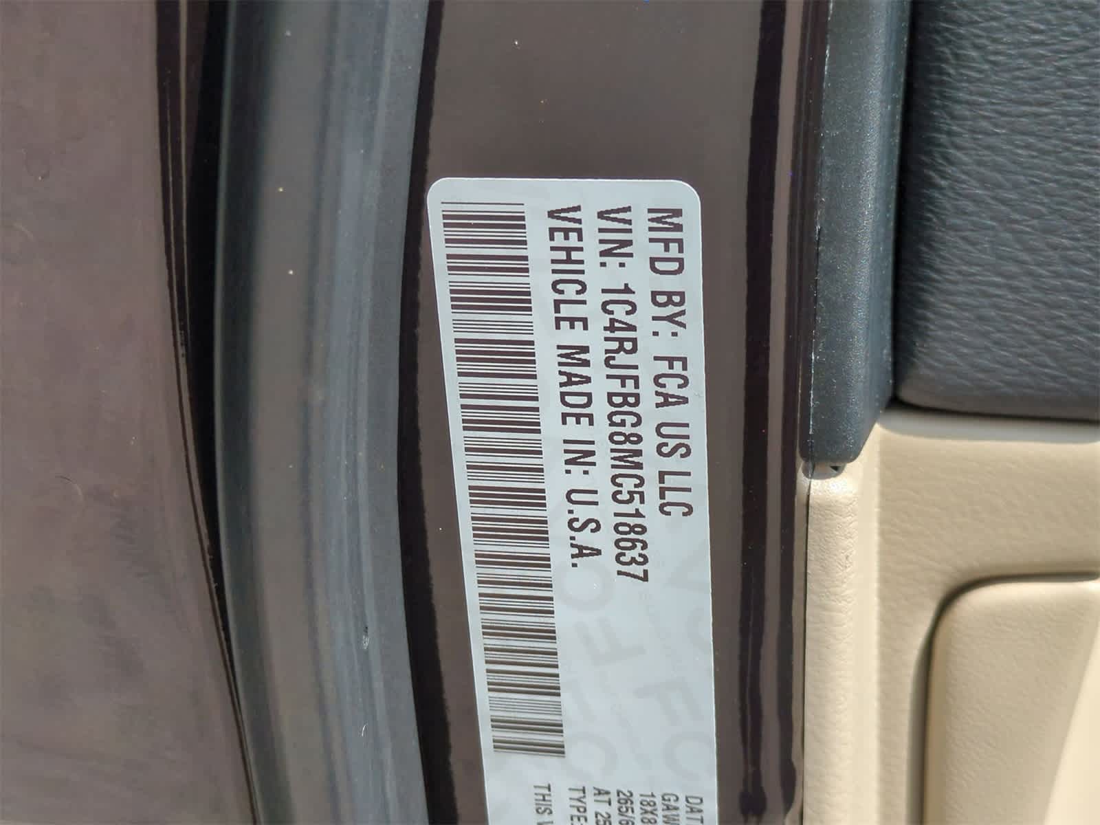 Thumbnail: 2021 Jeep Grand Cherokee - 29