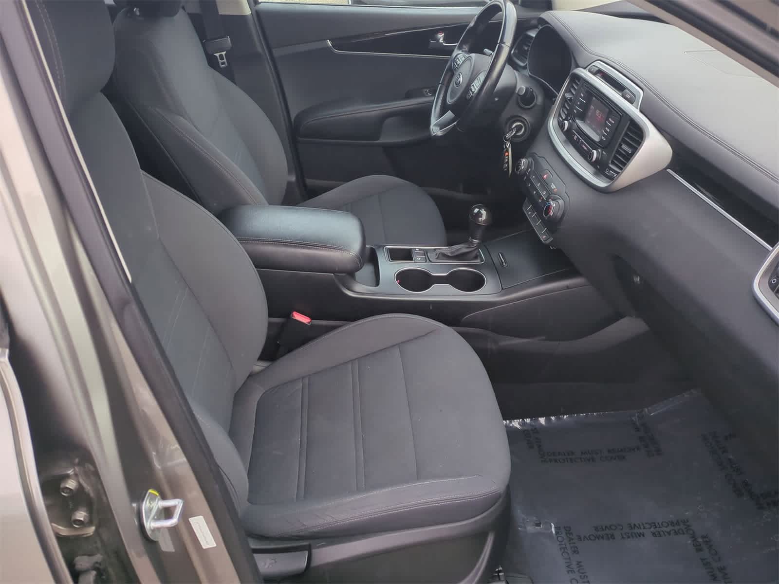 Thumbnail: 2016 Kia Sorento - 21