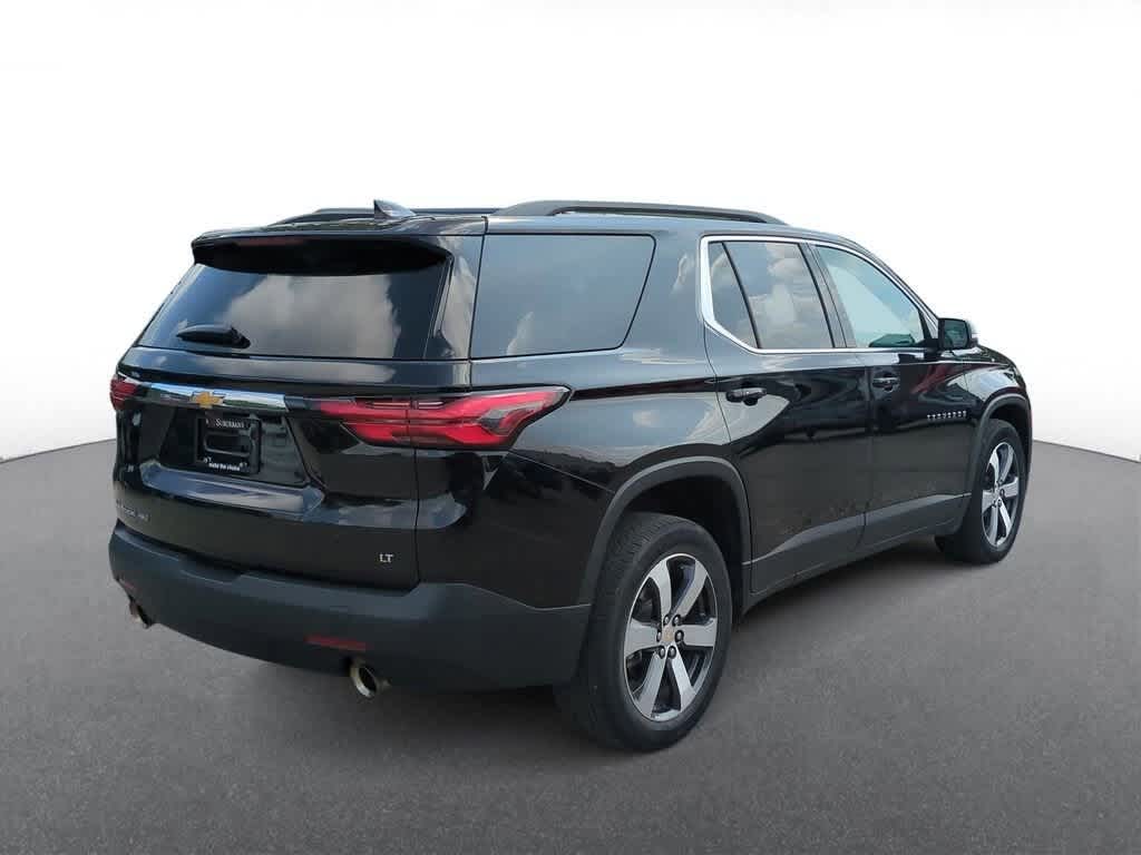 2022 Chevrolet Traverse LT 8