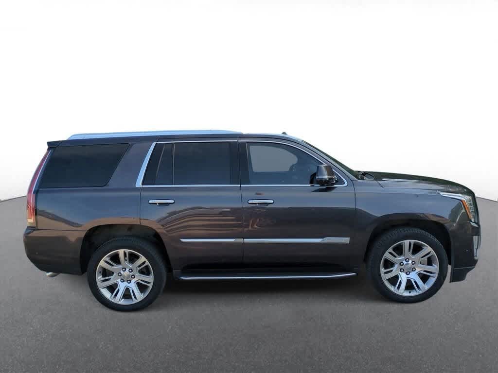 Thumbnail: 2018 Cadillac Escalade - 9
