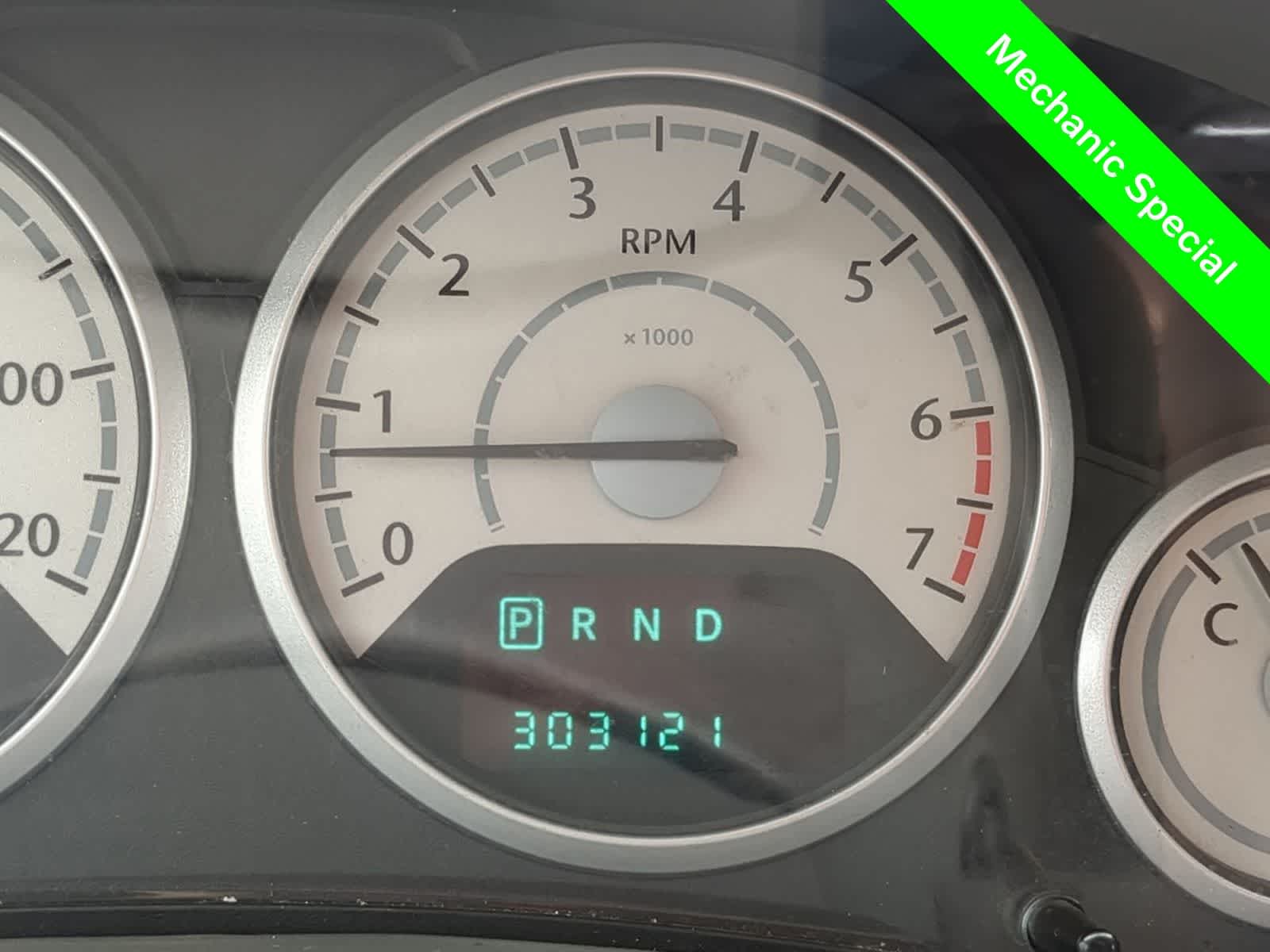 Thumbnail: 2008 Chrysler Town & Country - 27