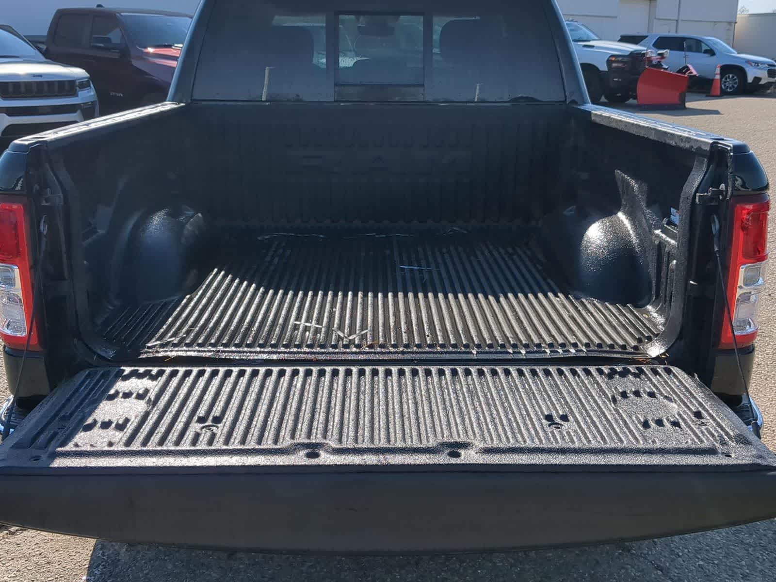 Thumbnail: 2019 RAM 1500 - 31