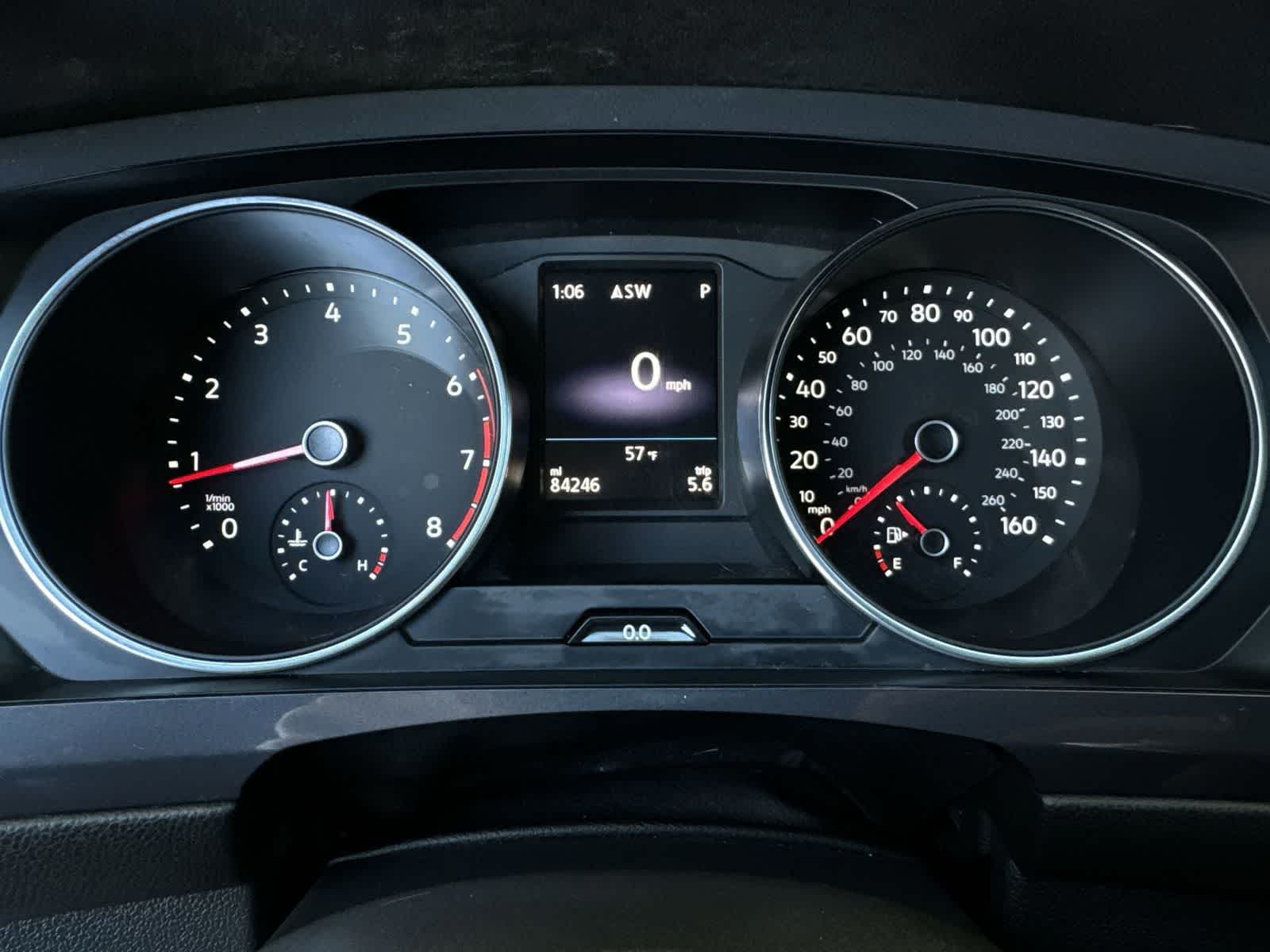 Thumbnail: 2021 Volkswagen Tiguan - 33