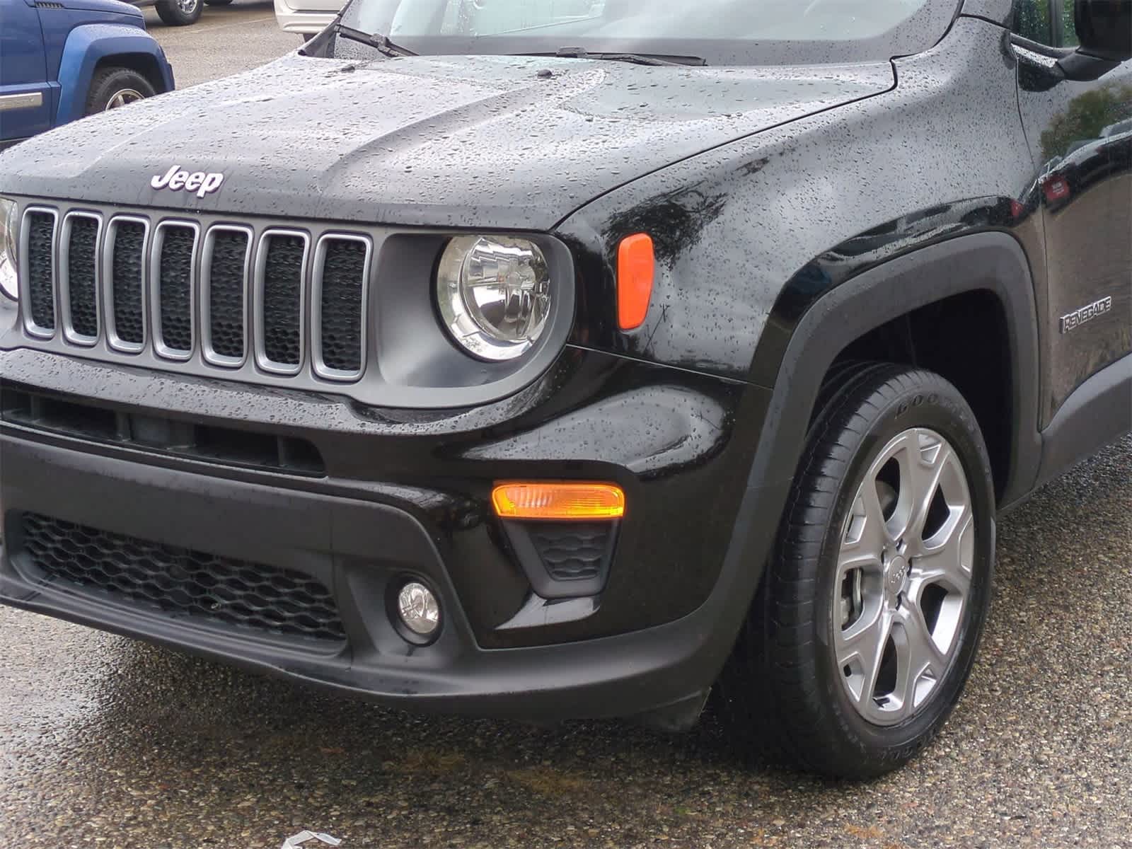 Thumbnail: 2023 Jeep Renegade - 11