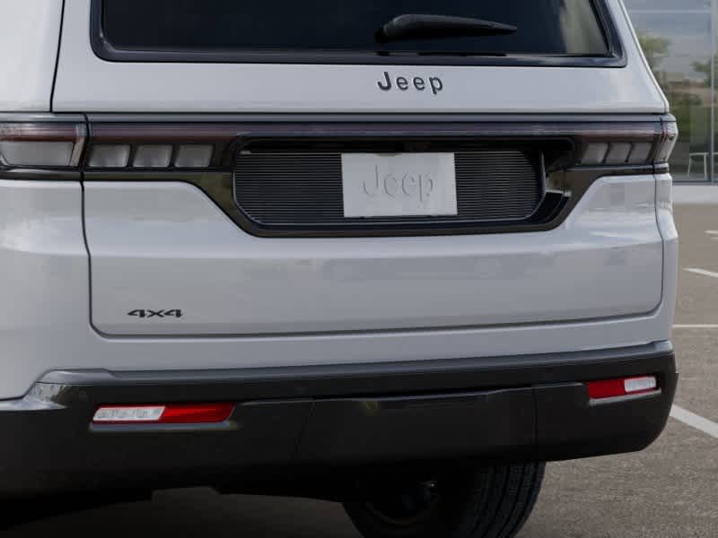 Thumbnail: 2026 Jeep Grand Wagoneer - 13