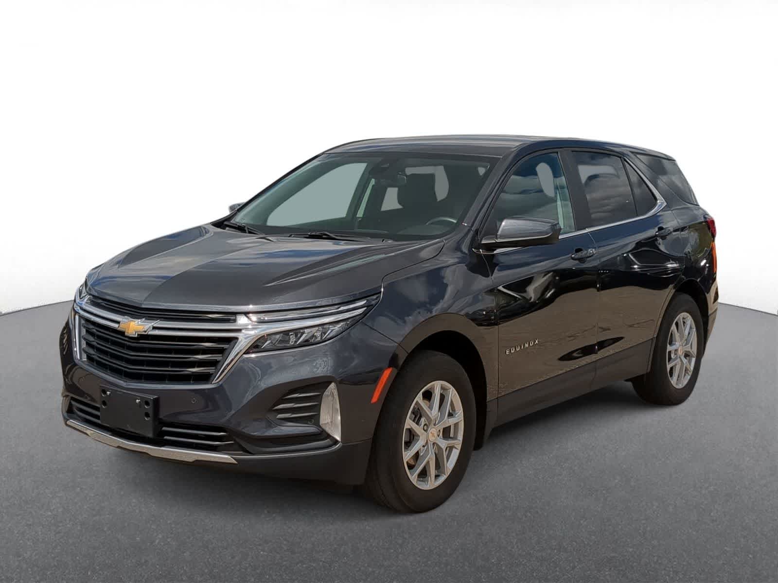 Thumbnail: 2023 Chevrolet Equinox - 4