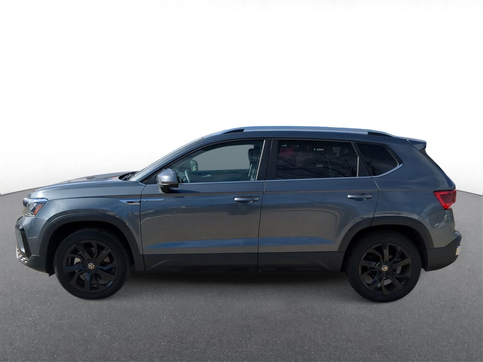 Thumbnail: 2022 Volkswagen Taos - 5