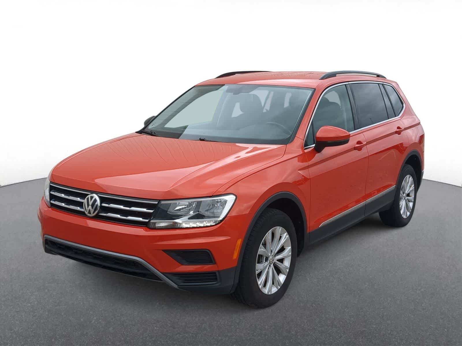 Thumbnail: 2018 Volkswagen Tiguan - 4