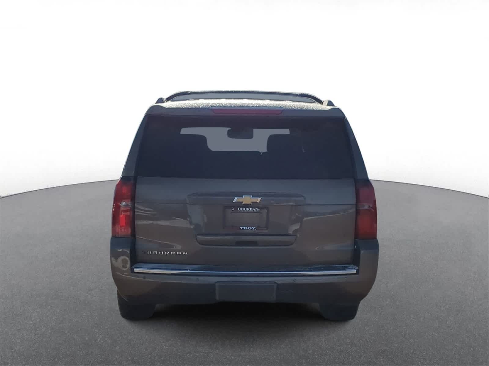 Thumbnail: 2016 Chevrolet Suburban - 7