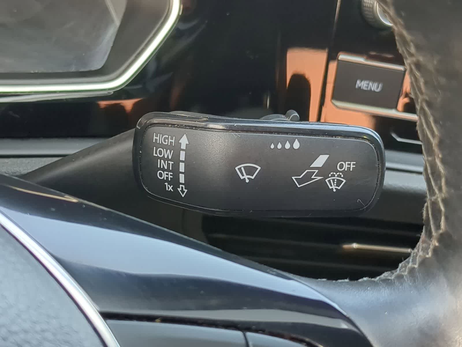 Thumbnail: 2021 Volkswagen Jetta - 32