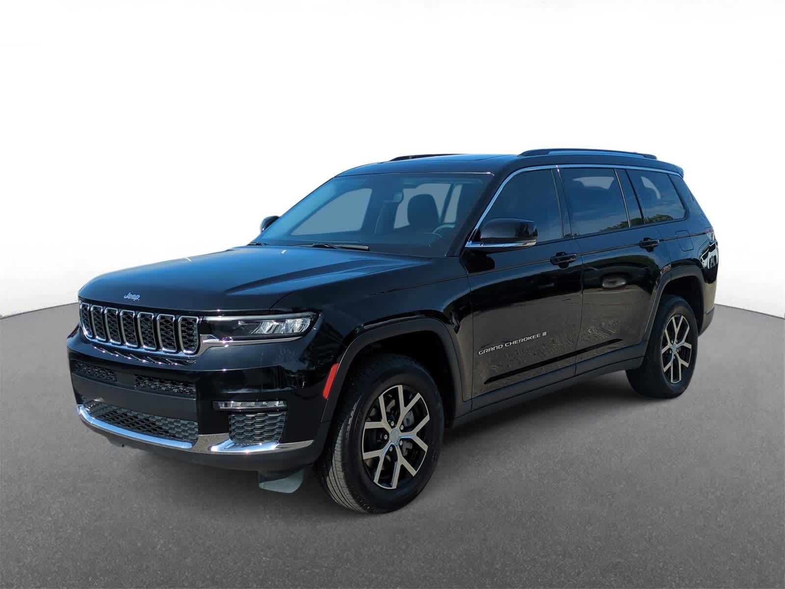 Thumbnail: 2023 Jeep Grand Cherokee L - 4