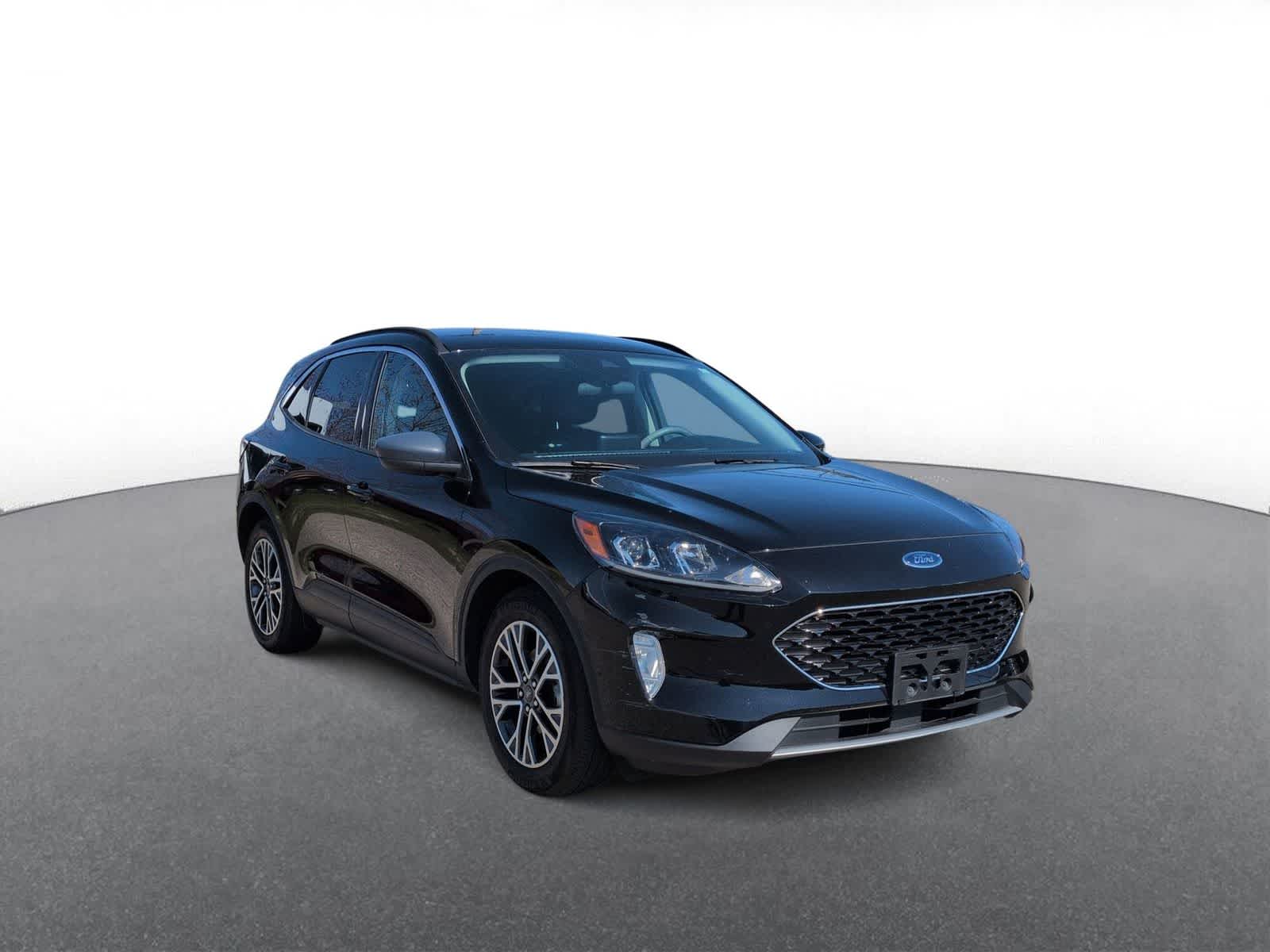 Thumbnail: 2020 Ford Escape - 2