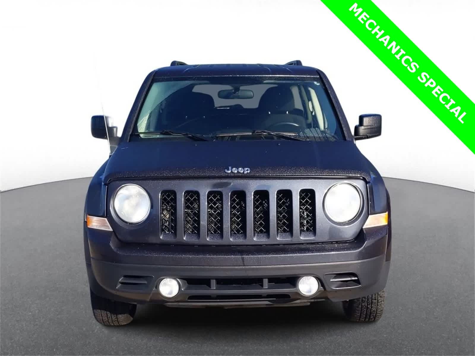 Thumbnail: 2015 Jeep Patriot - 3