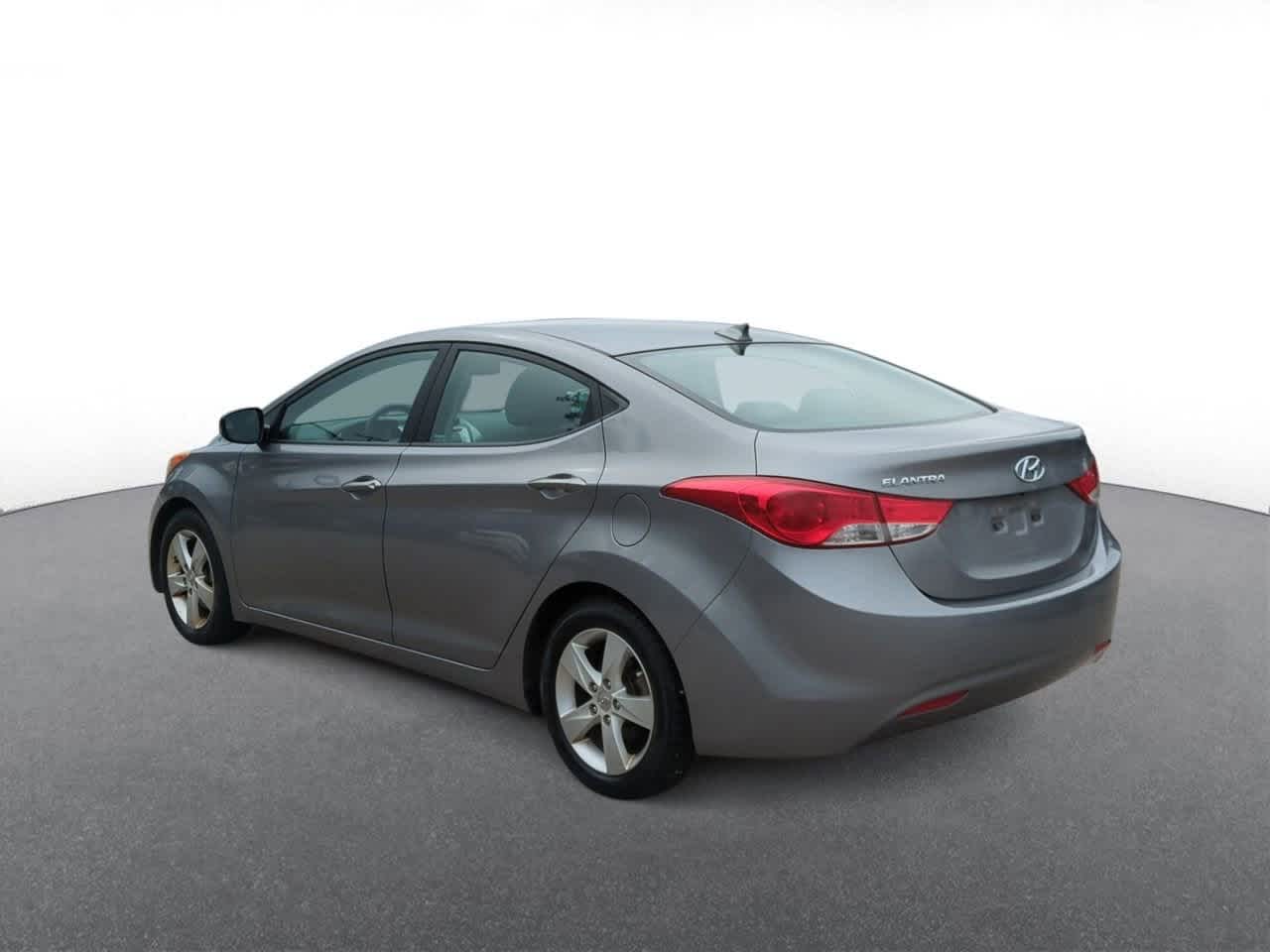 Thumbnail: 2011 Hyundai Elantra - 6