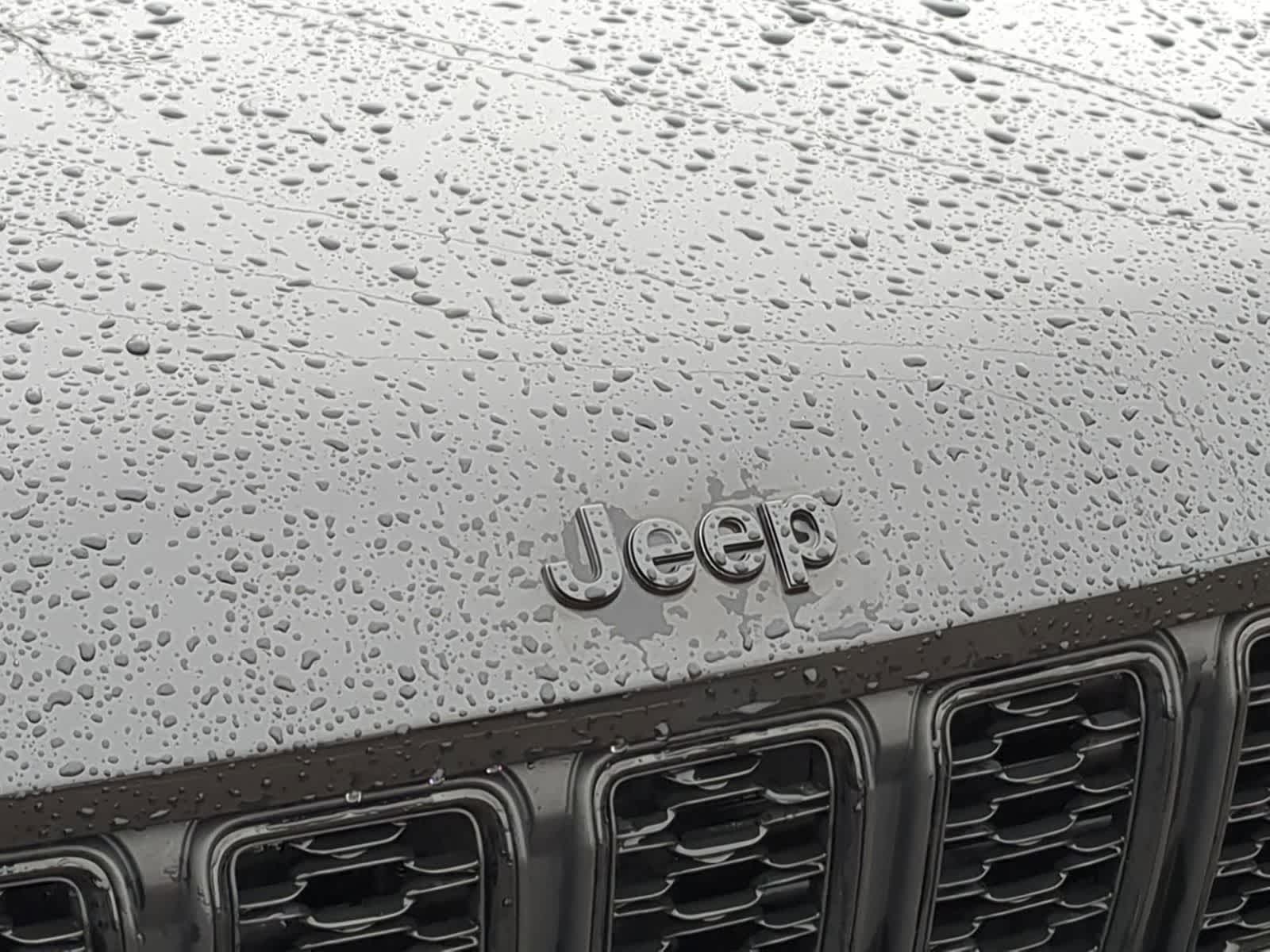 Thumbnail: 2024 Jeep Grand Cherokee - 12