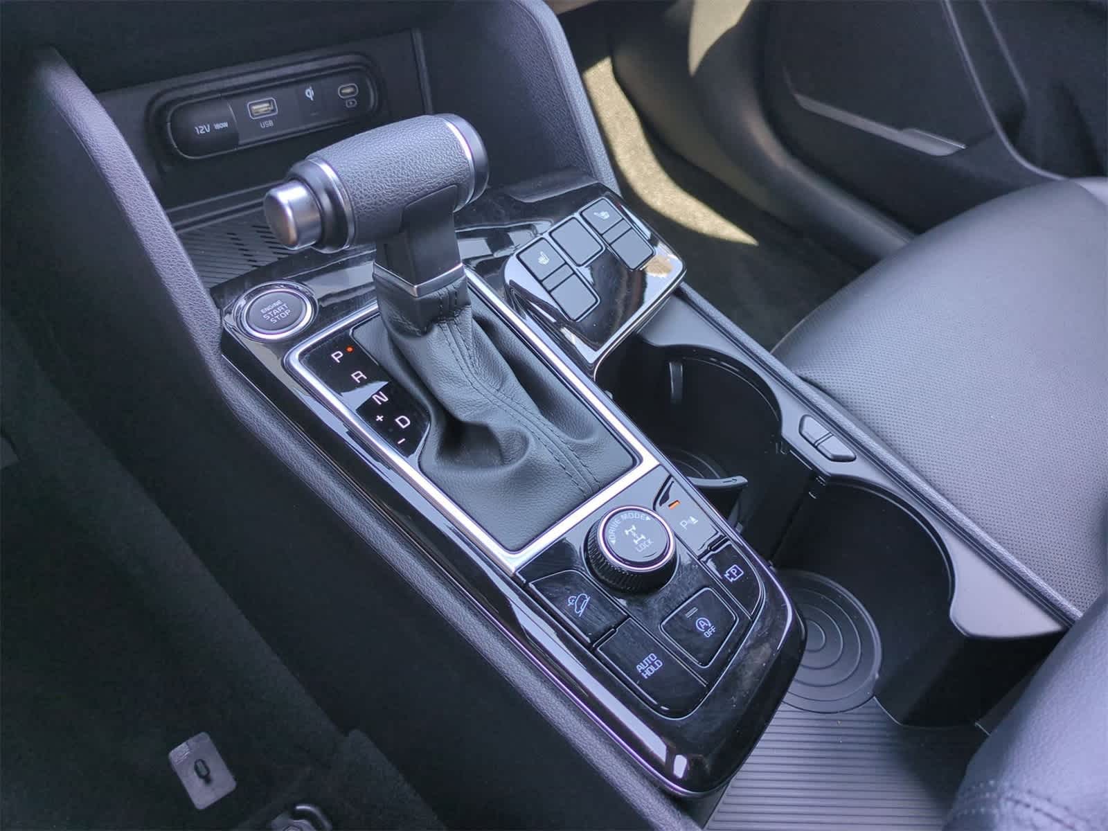 Thumbnail: 2023 Kia Sportage - 29