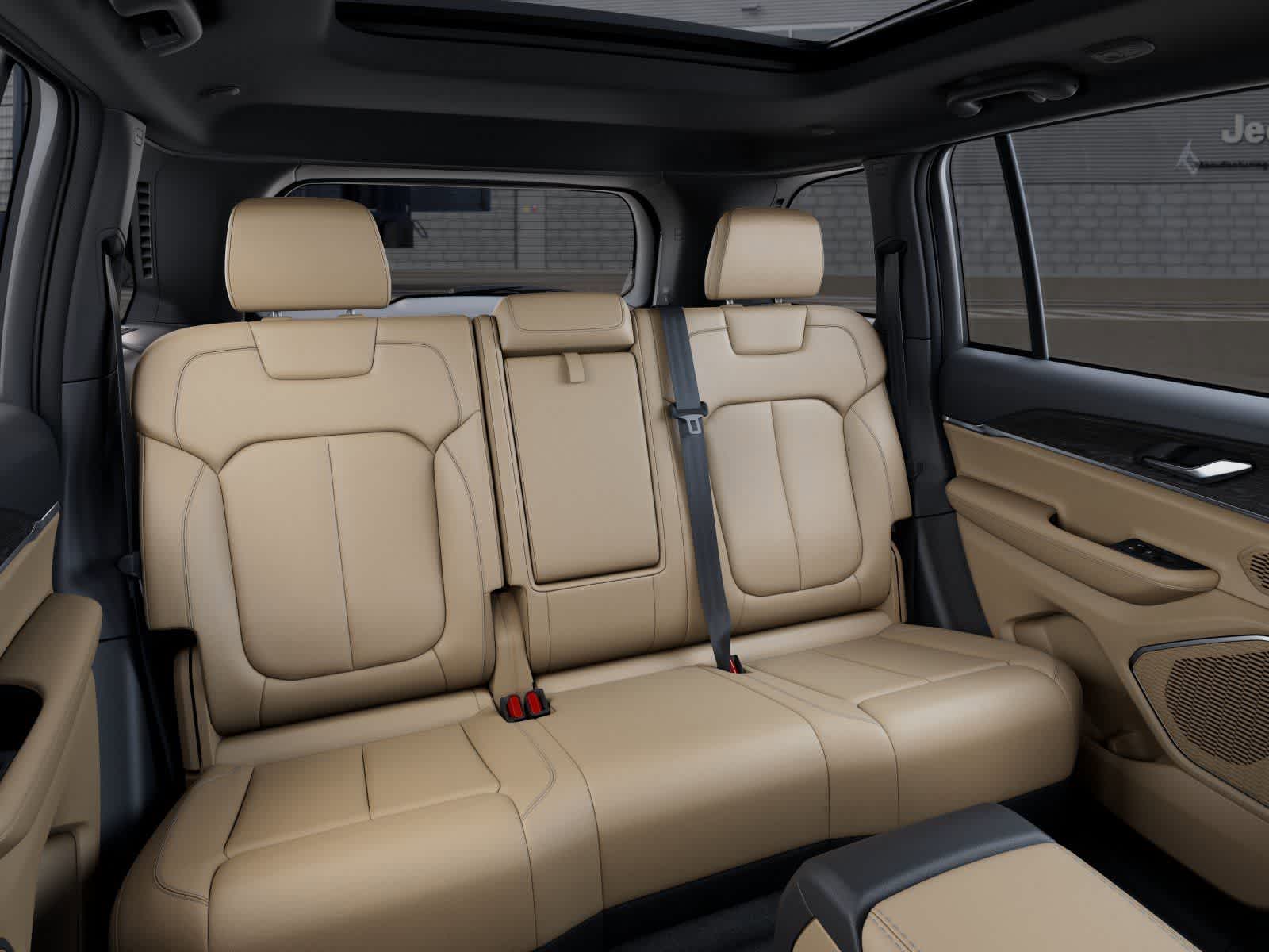 Thumbnail: 2026 Jeep Grand Cherokee - 15