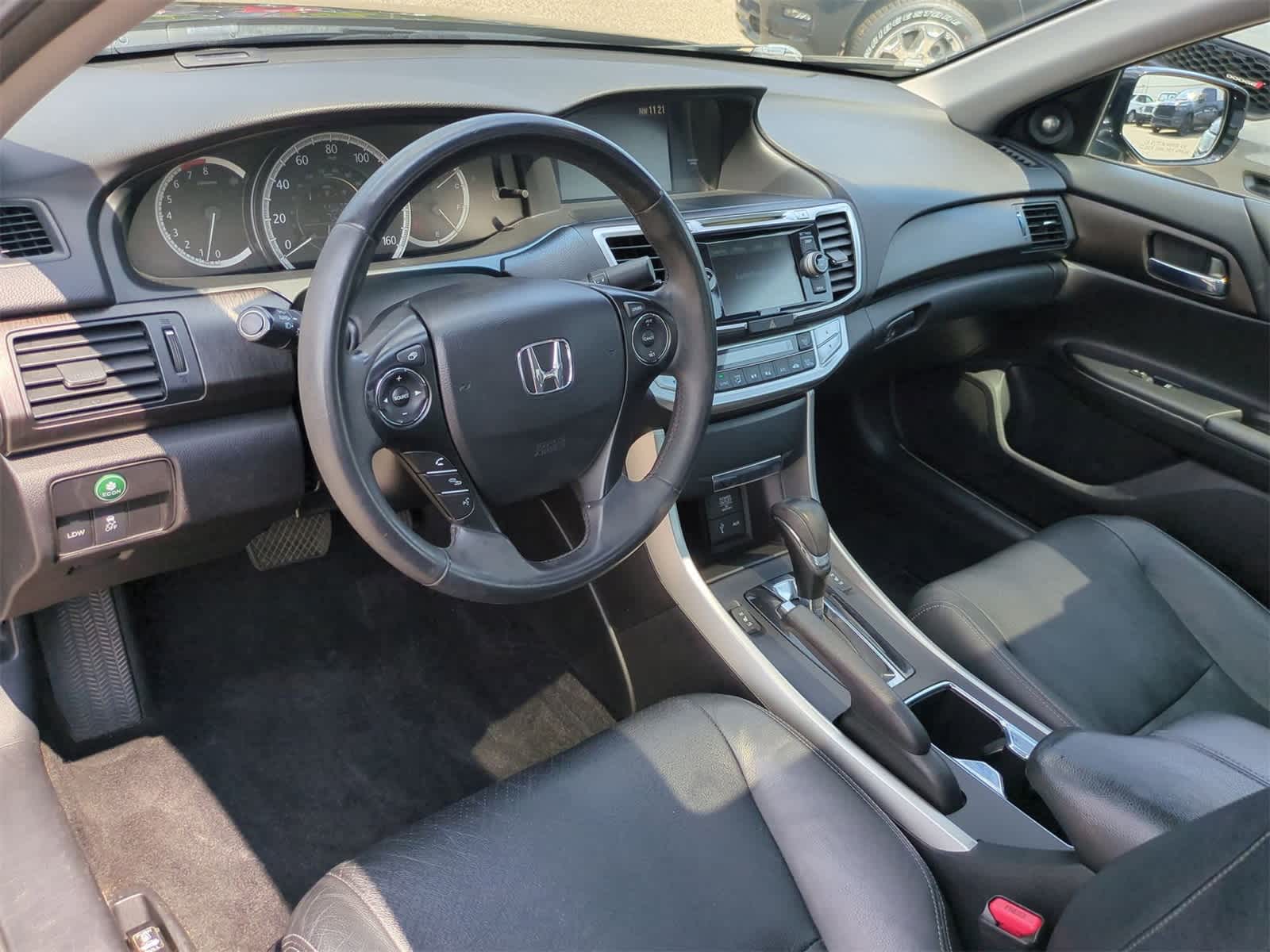 Thumbnail: 2015 Honda Accord - 10