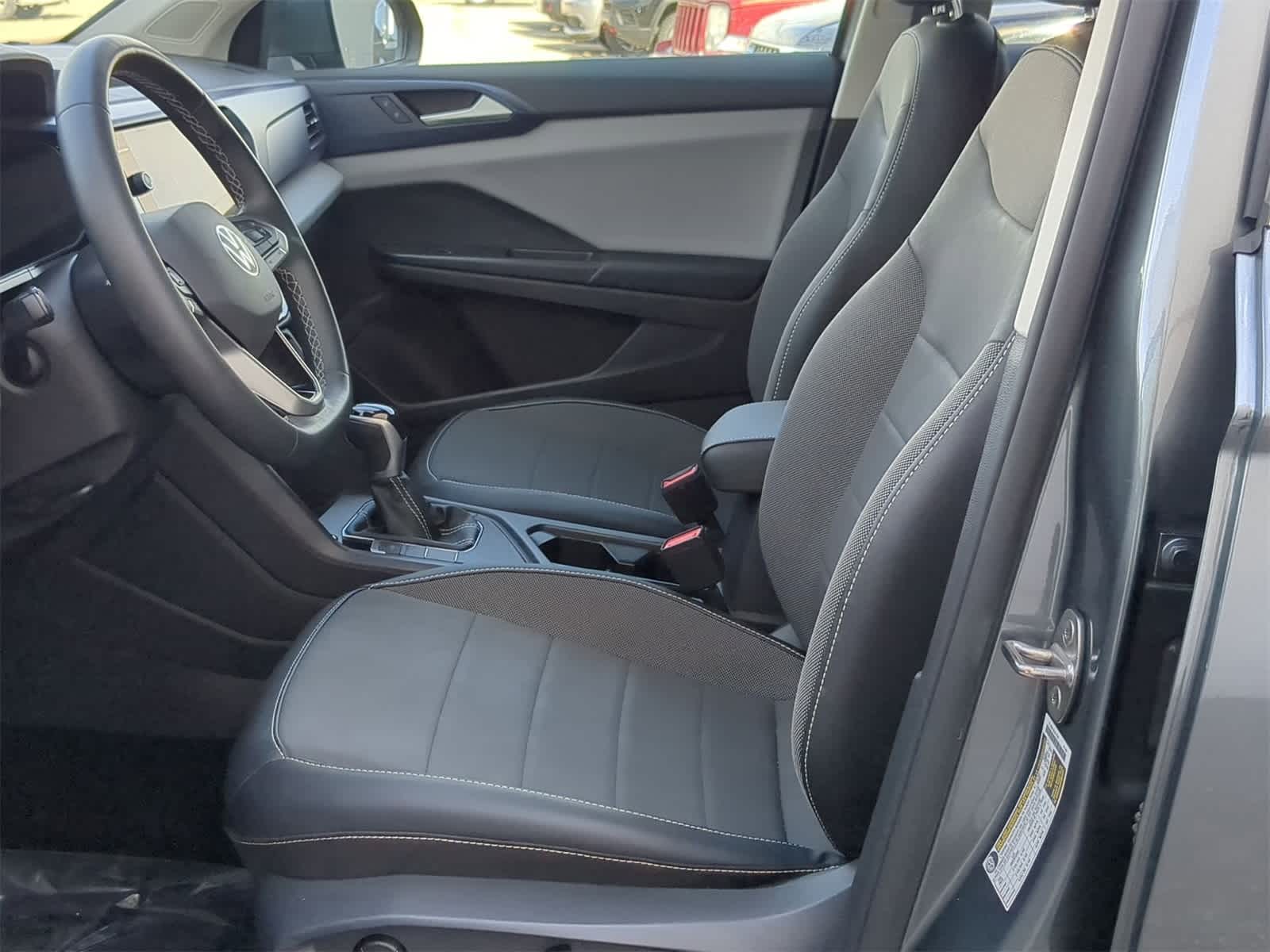 Thumbnail: 2022 Volkswagen Taos - 23