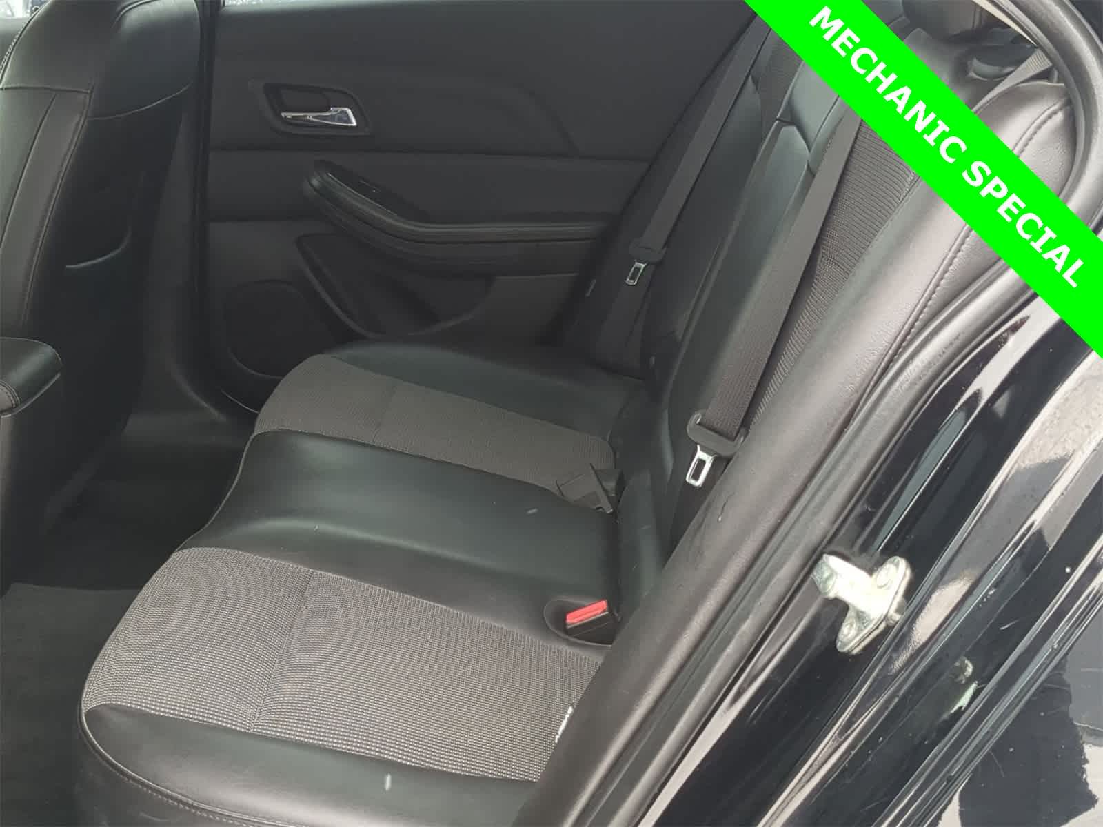 Thumbnail: 2016 Chevrolet Malibu - 26