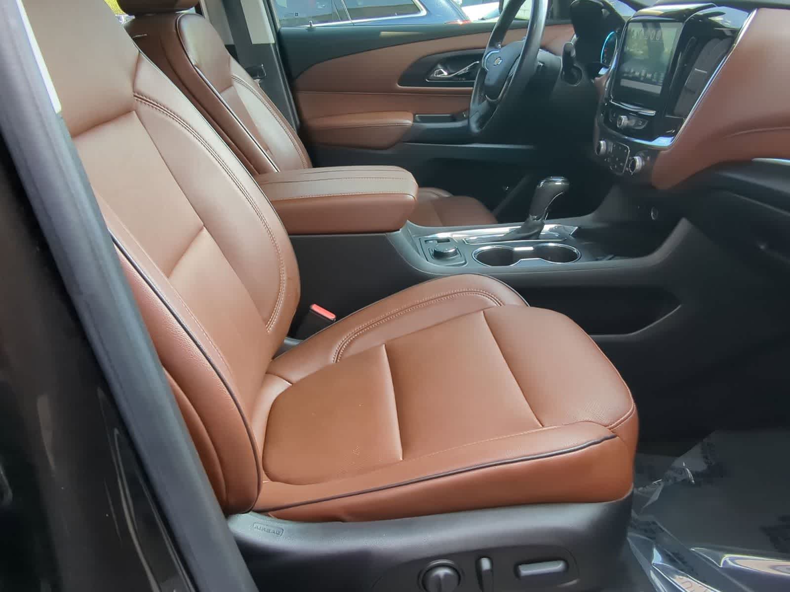 Thumbnail: 2018 Chevrolet Traverse - 21