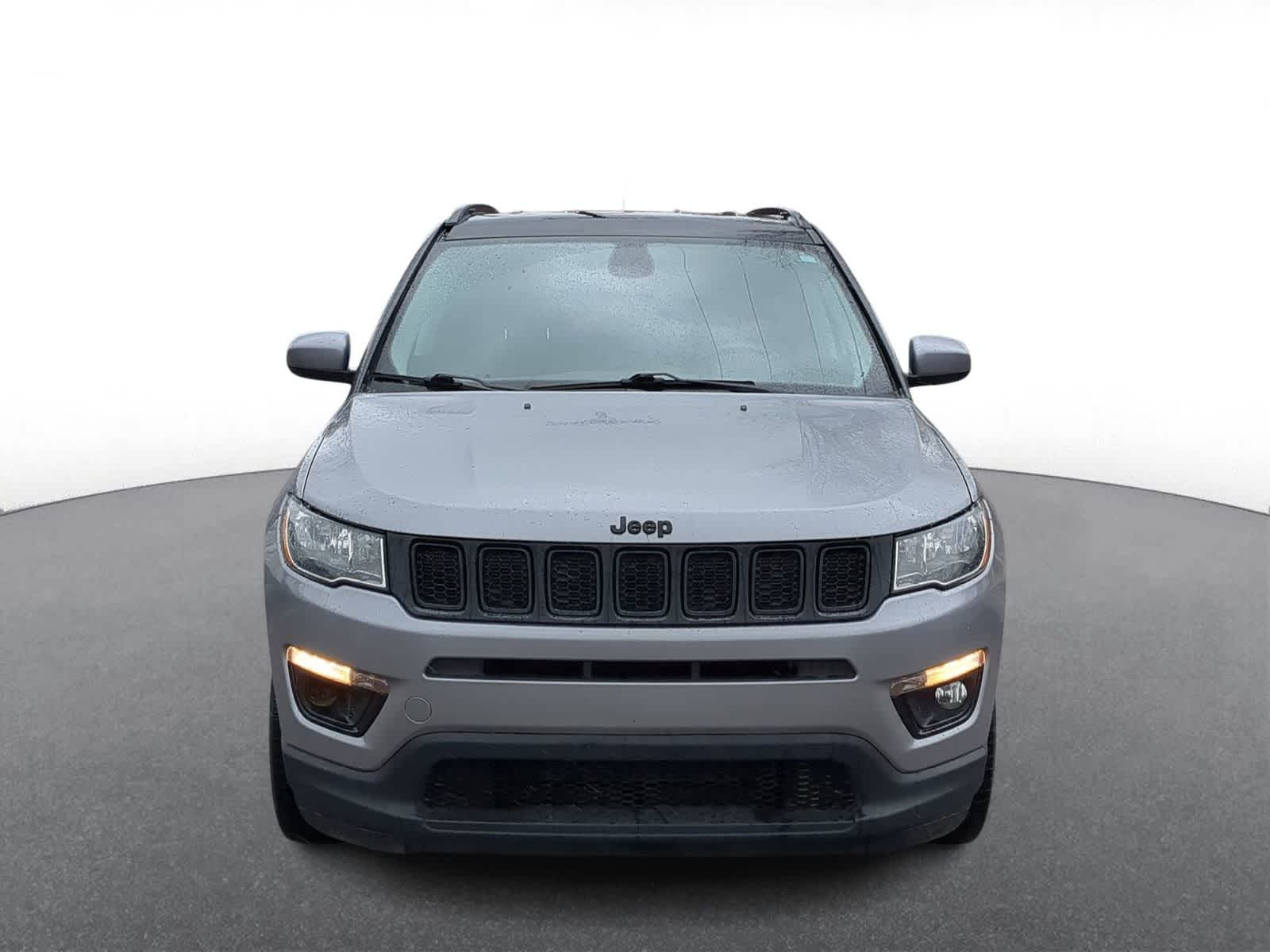 Thumbnail: 2018 Jeep Compass - 3