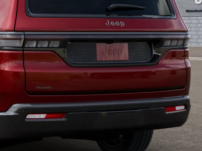 Thumbnail: 2026 Jeep Grand Wagoneer - 13