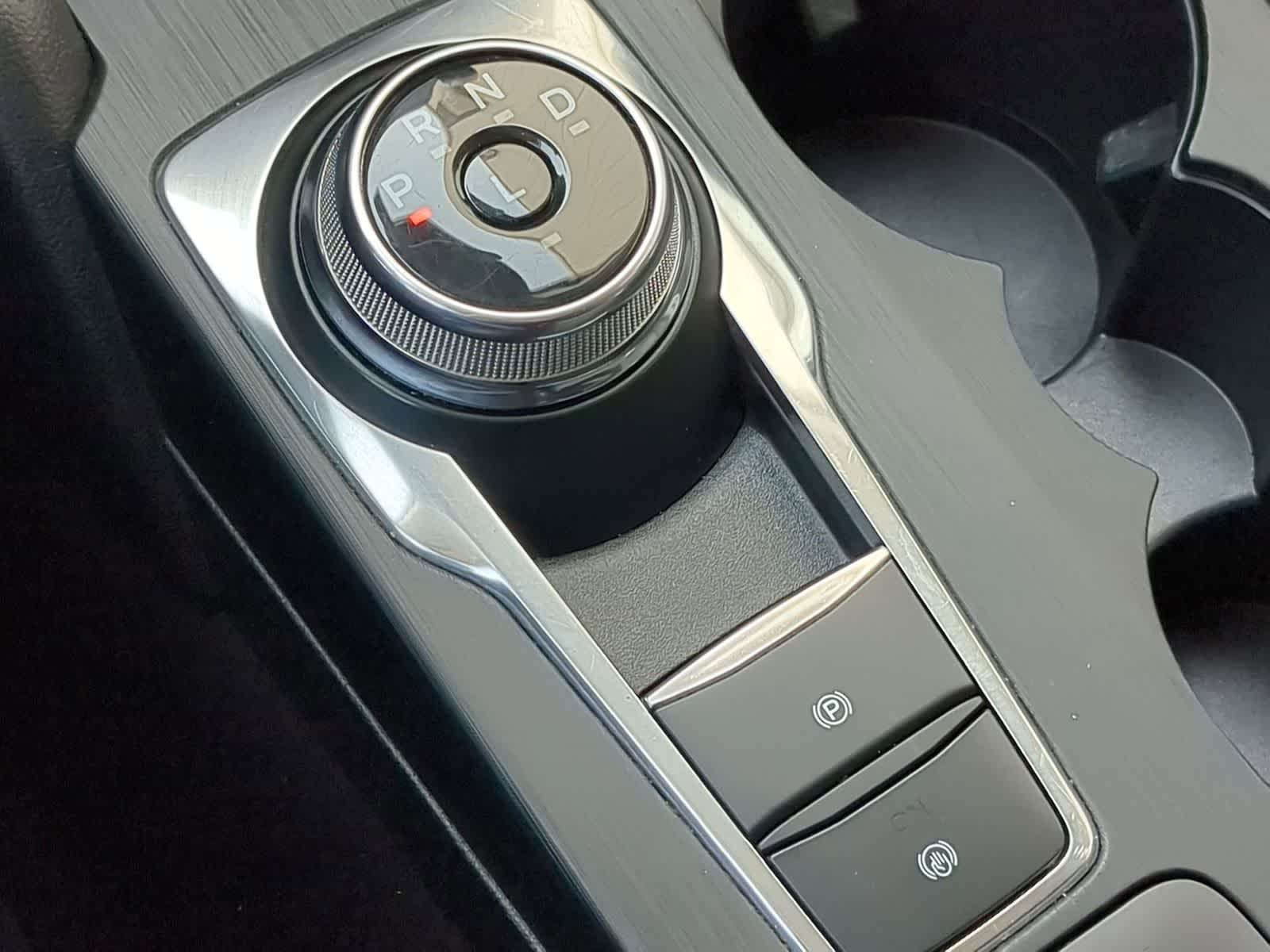 Thumbnail: 2022 Ford Escape - 30